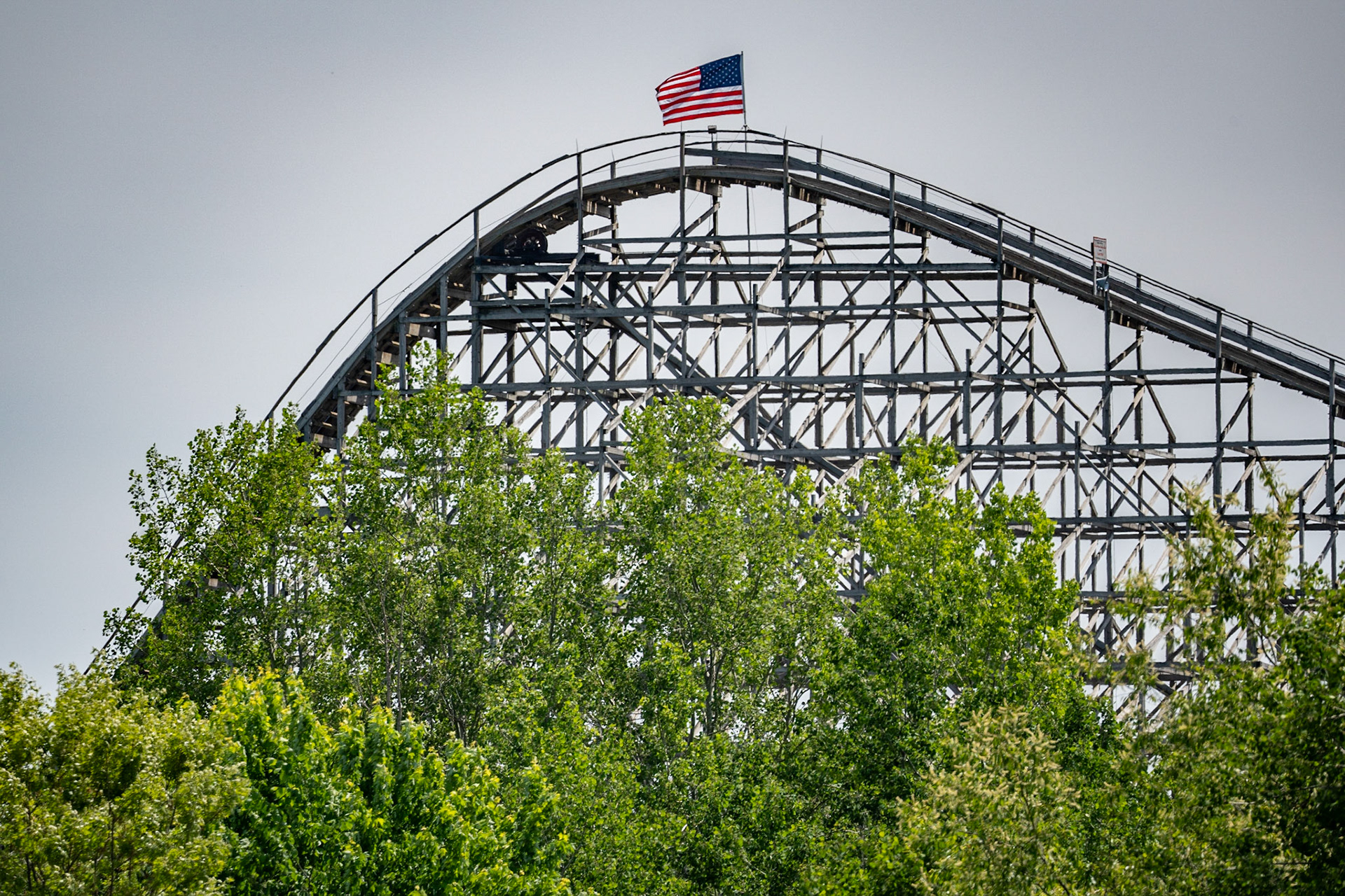 Photo by Jon Roost (www.jonroostphotos.com)