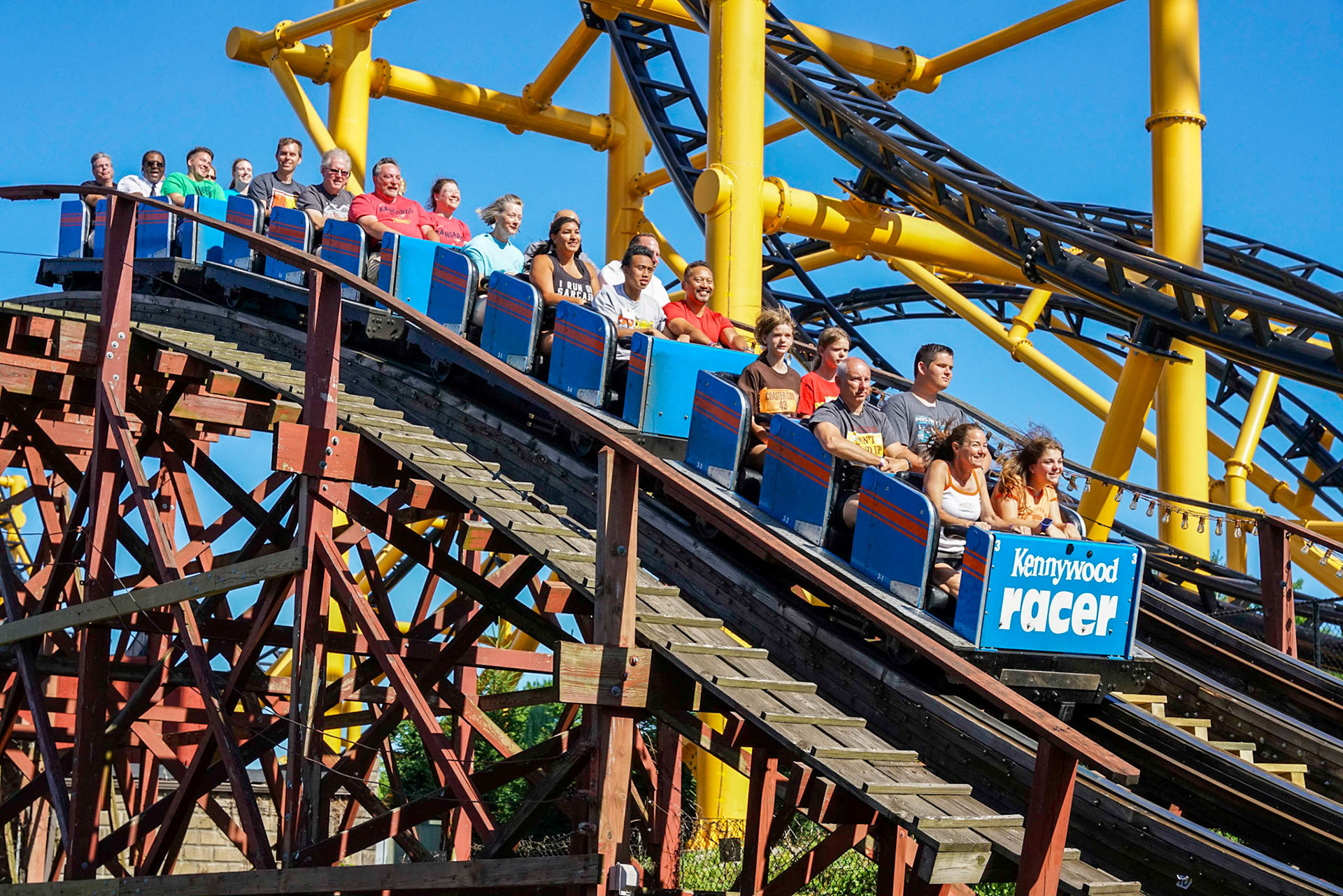 Photo by Jon Roost (www.jonroostphotos.com)