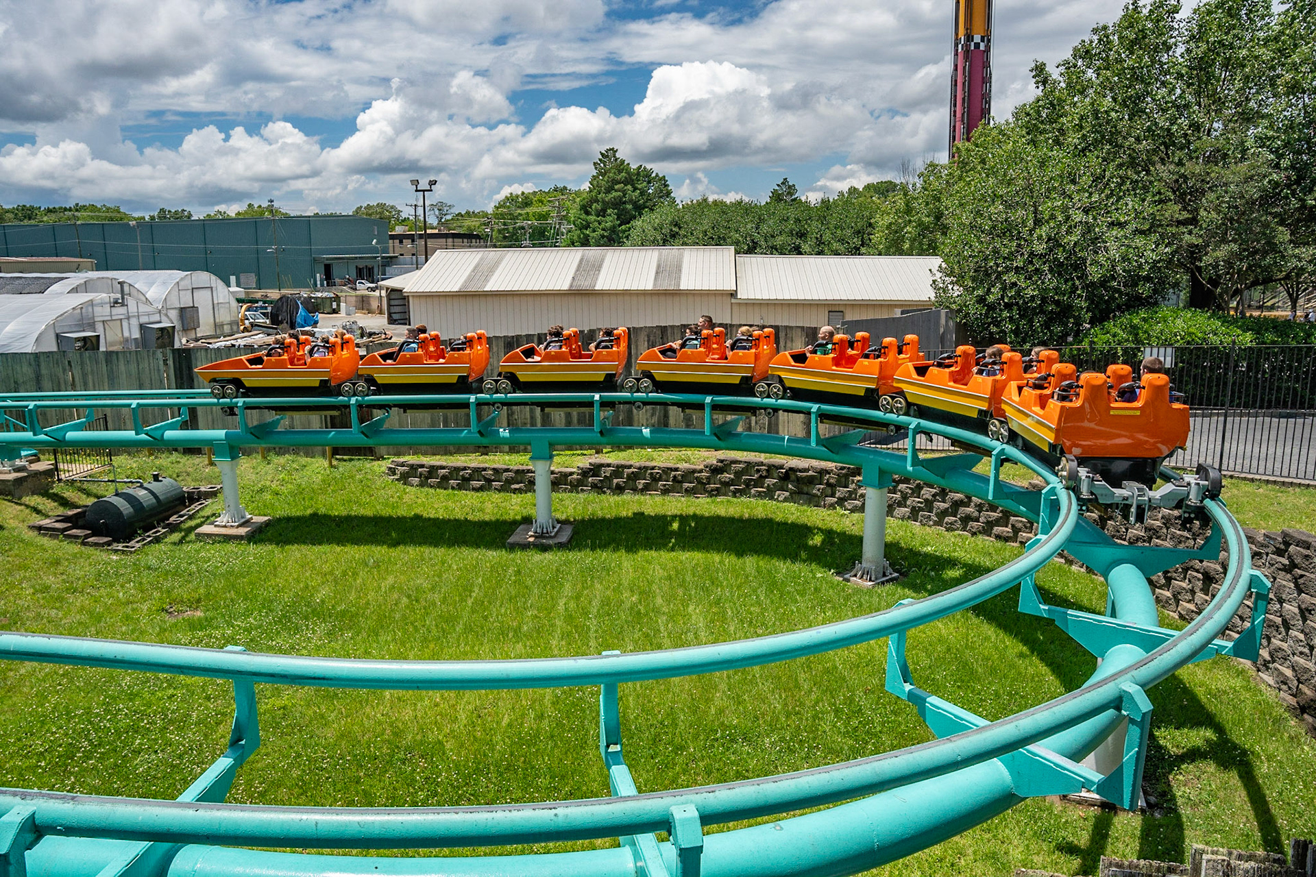 Photo by Jon Roost (www.jonroostphotos.com)