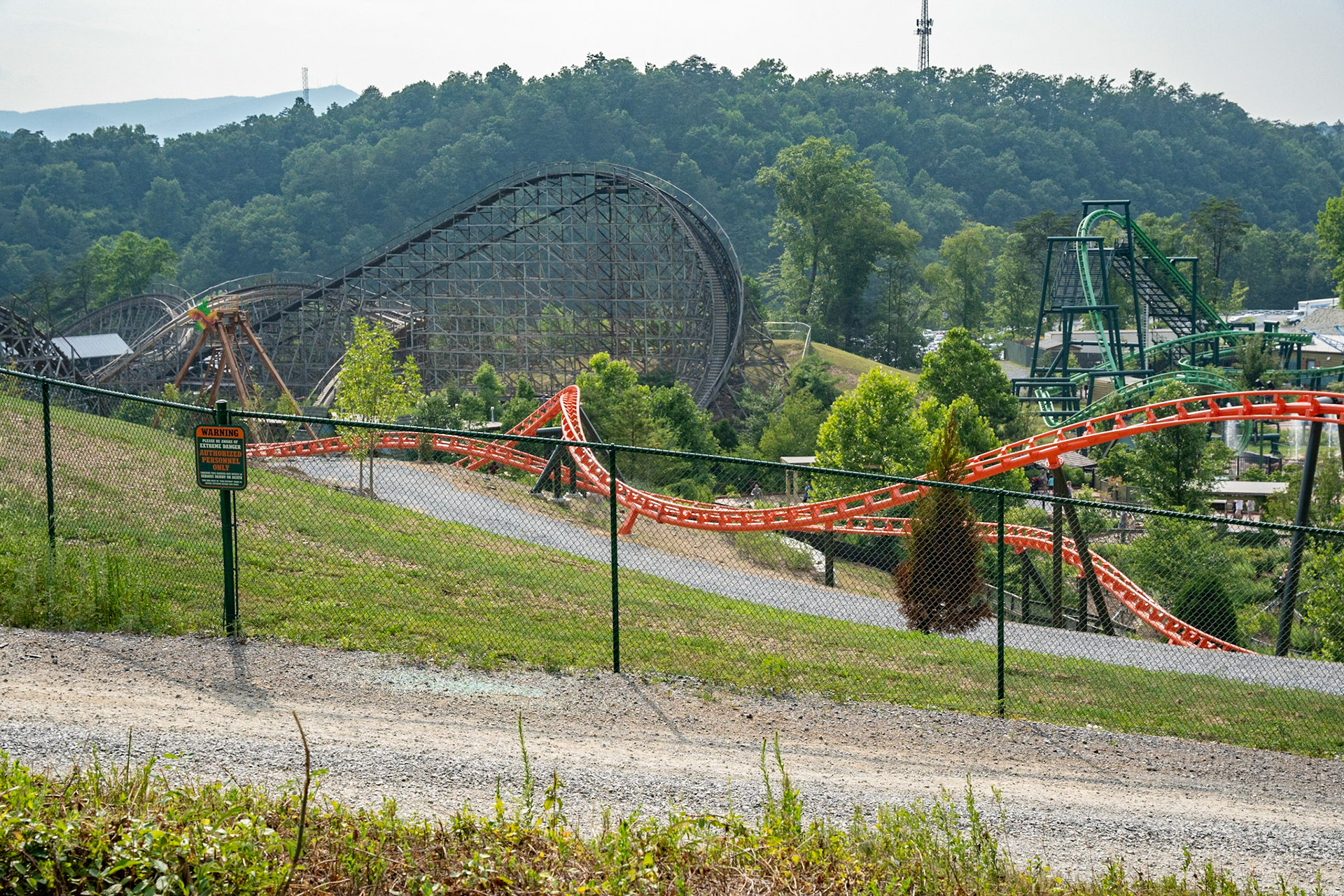 Photo by Jon Roost (www.jonroostphotos.com)