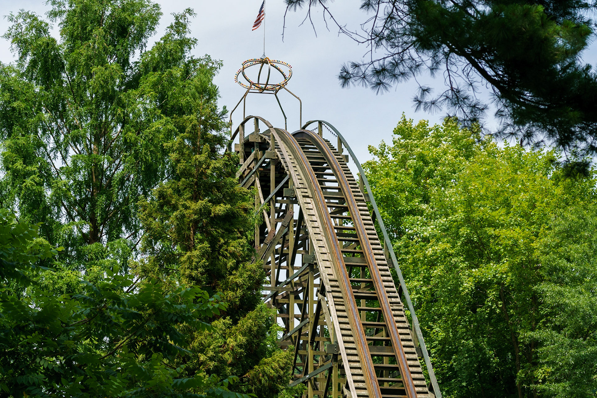 Photo by Jon Roost (www.jonroostphotos.com)