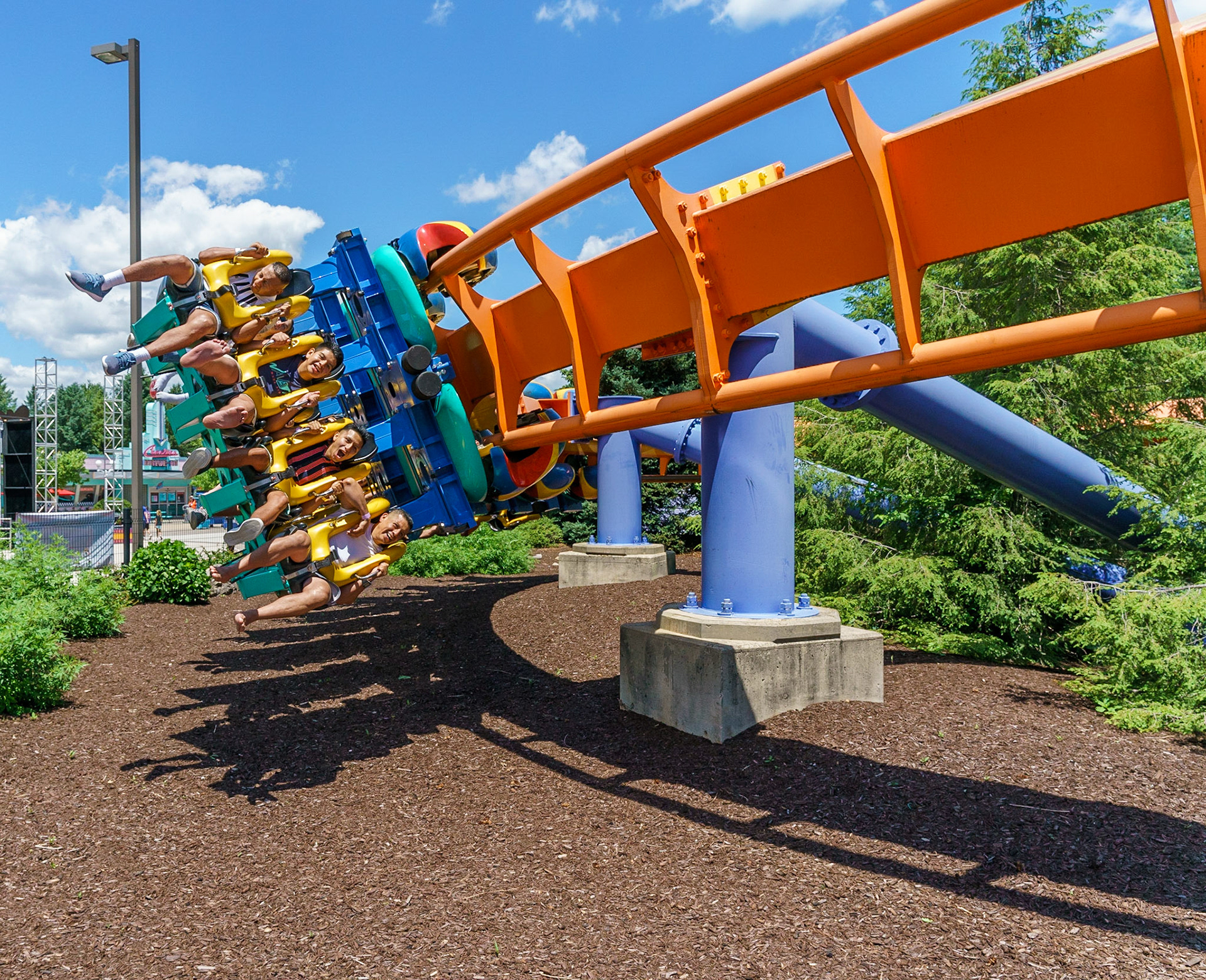 Photo by Jon Roost (www.jonroostphotos.com)