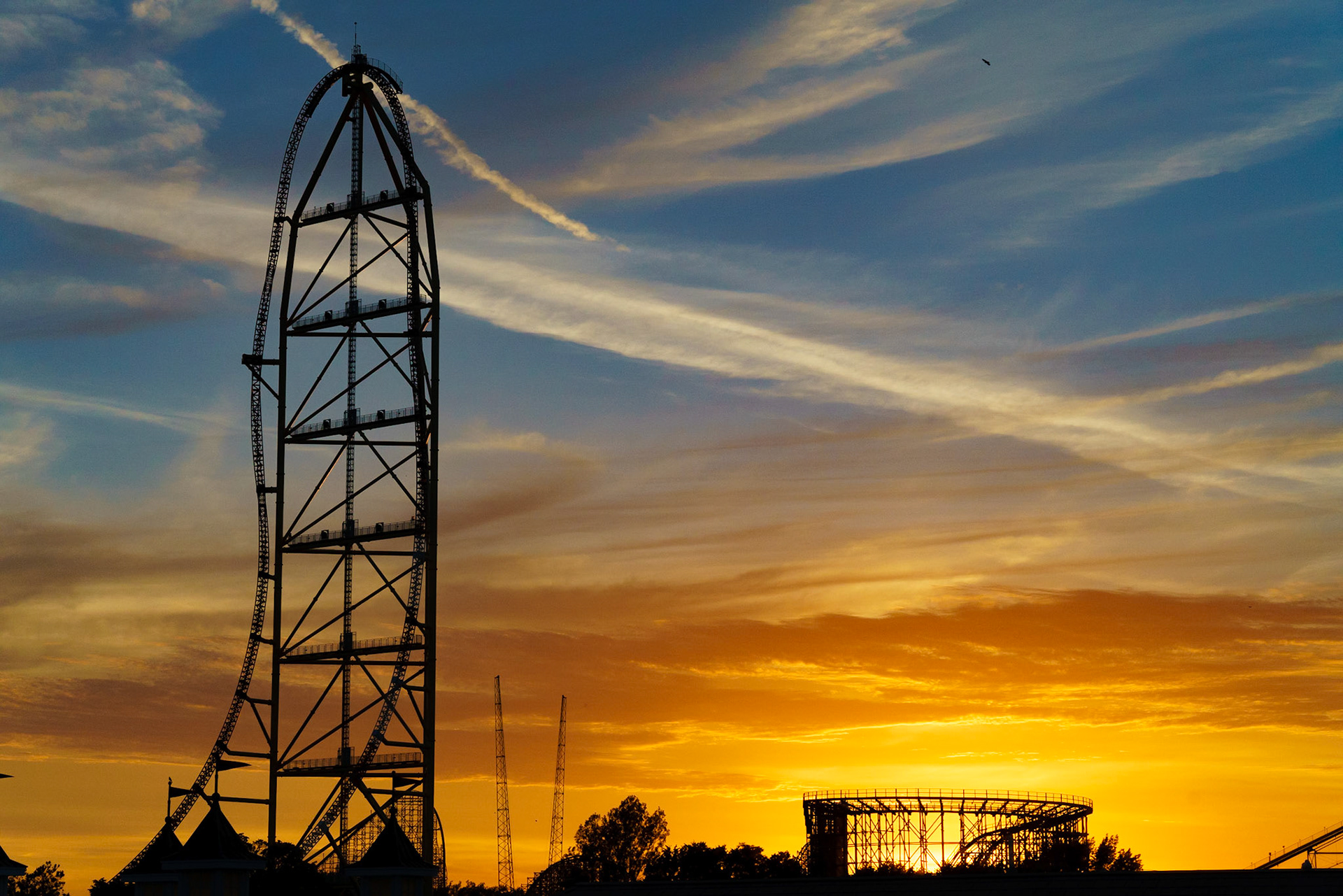 Photo by Jon Roost (www.jonroostphotos.com)