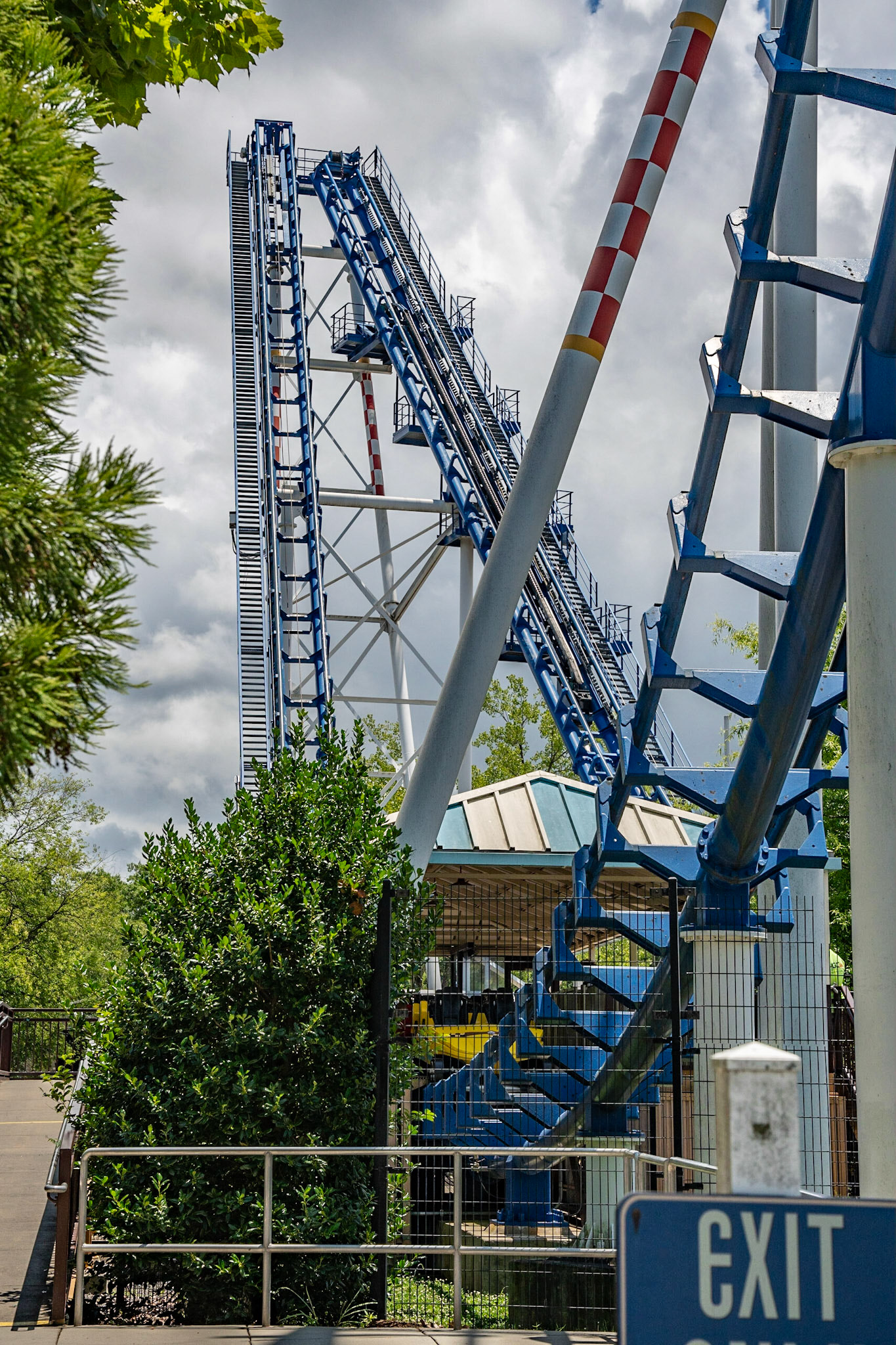 Photo by Jon Roost (www.jonroostphotos.com)