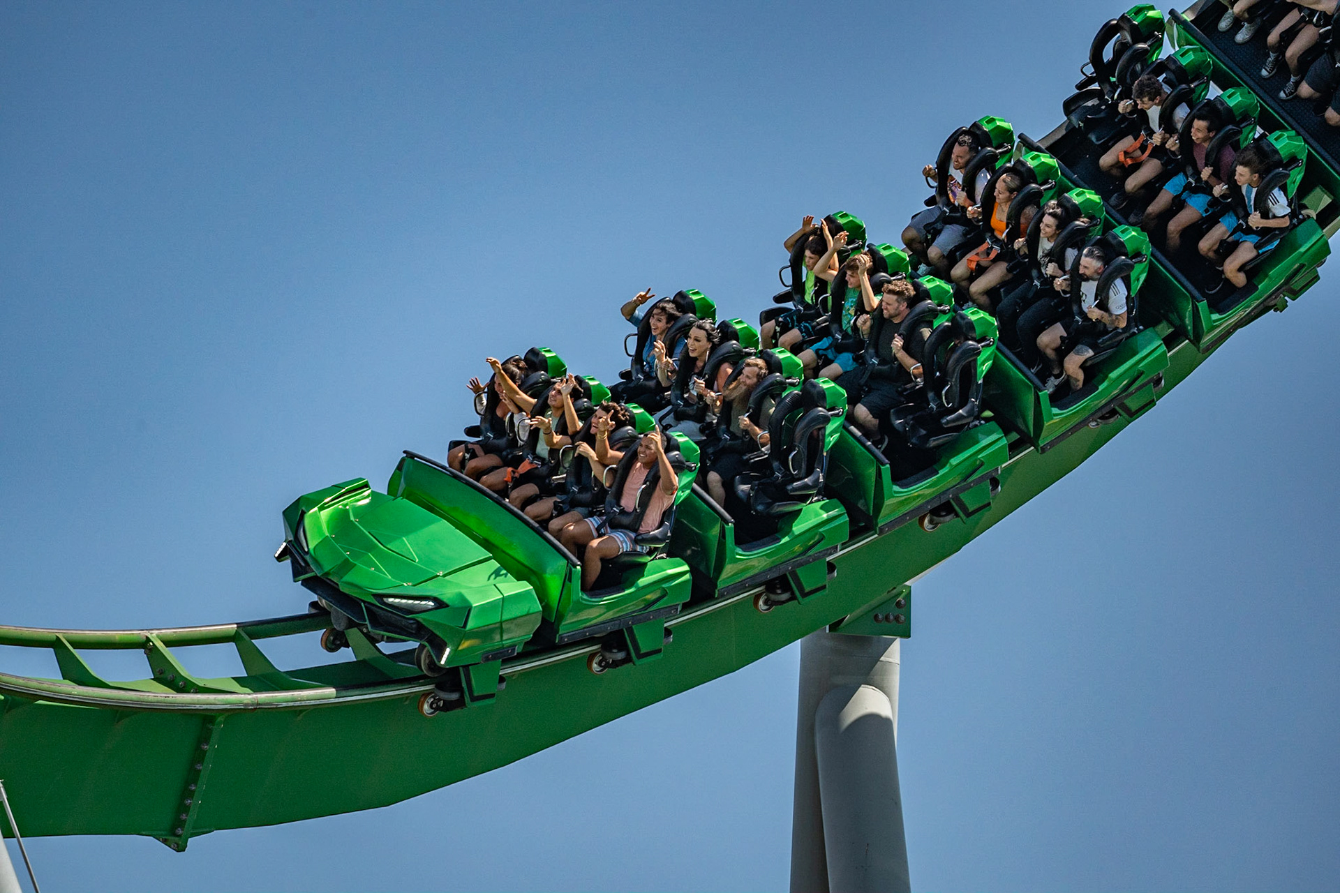 Photo by Jon Roost (www.jonroostphotos.com)