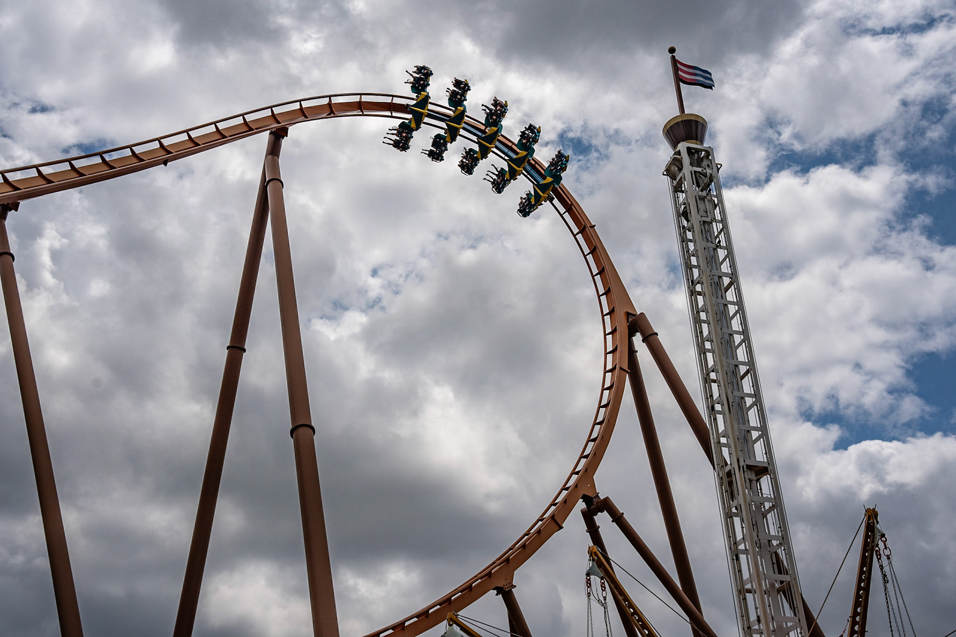 Photo by Jon Roost (www.jonroostphotos.com)