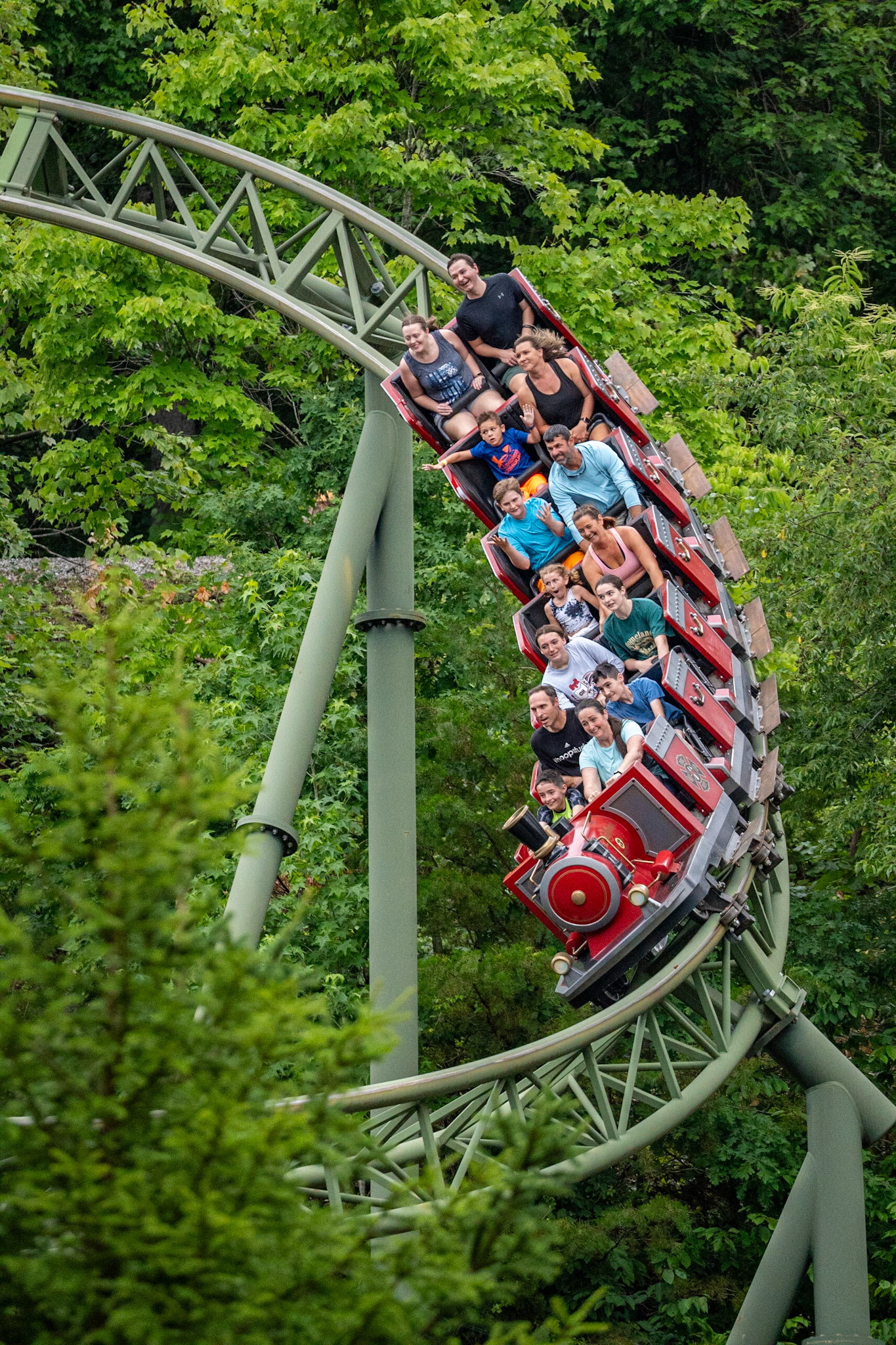 Photo by Jon Roost (www.jonroostphotos.com)