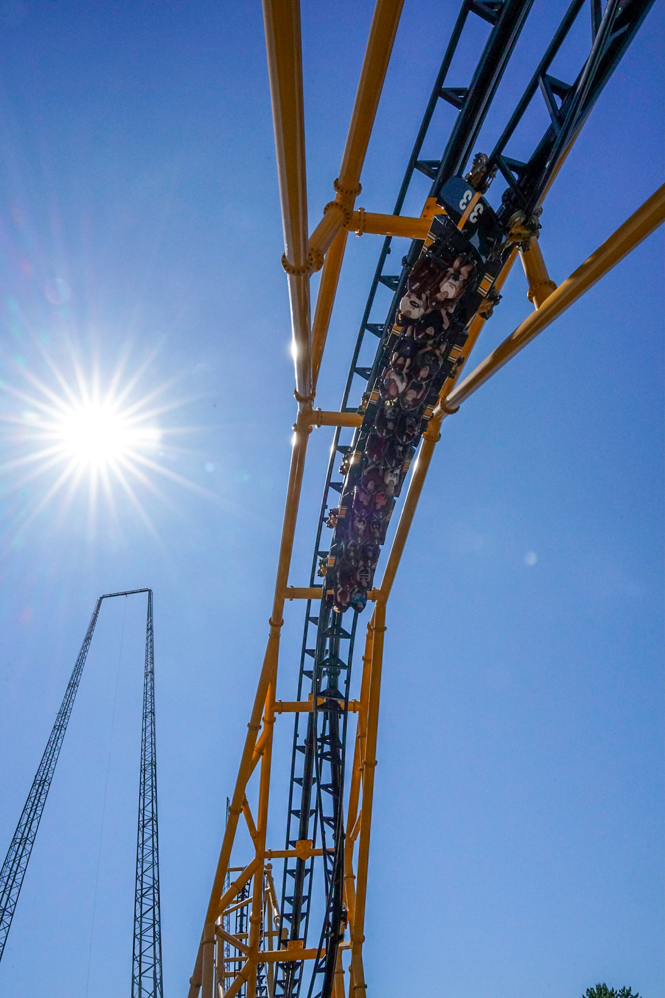 Photo by Jon Roost (www.jonroostphotos.com)