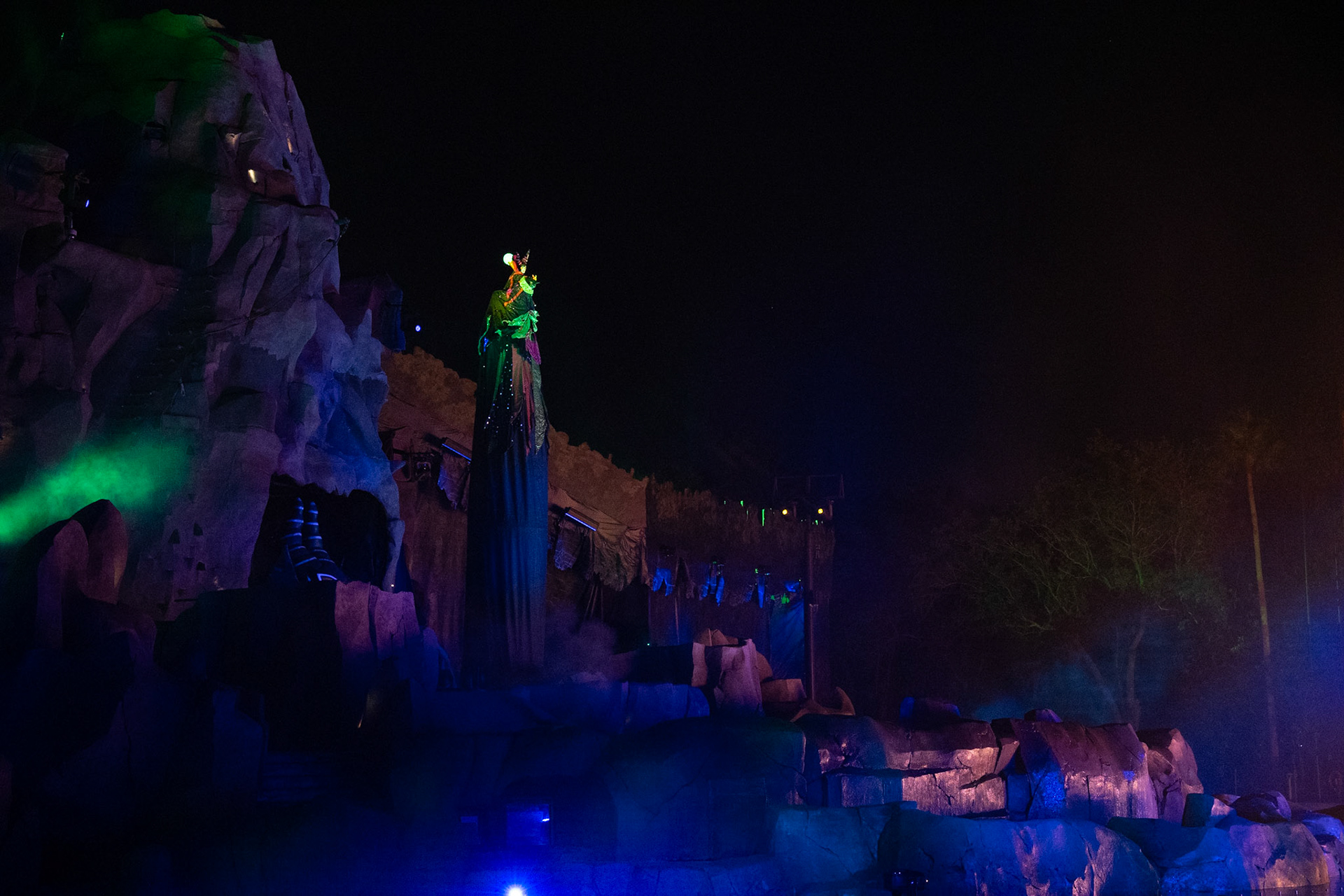 Photo by Jon Roost (www.jonroostphotos.com)