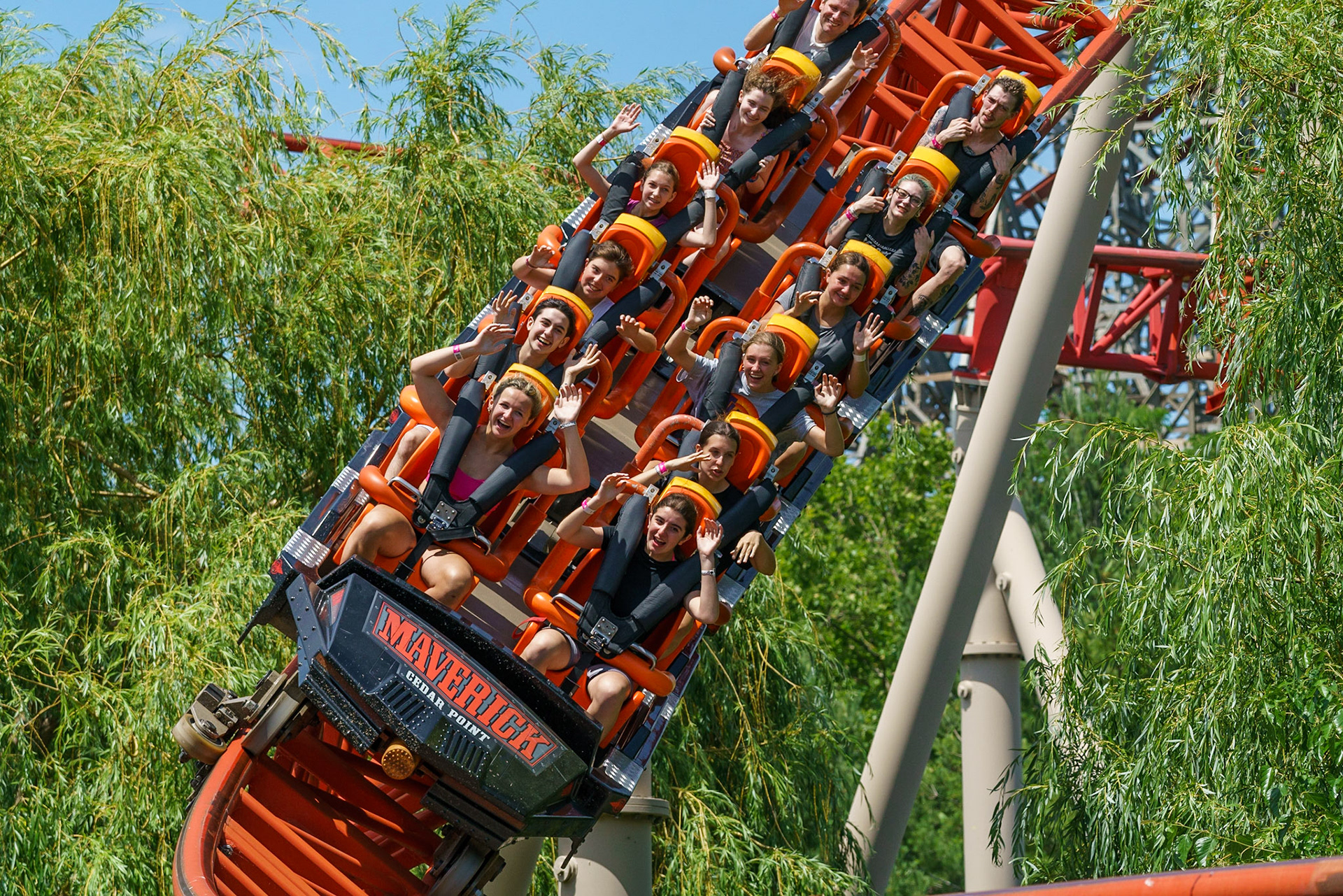 Photo by Jon Roost (www.jonroostphotos.com)