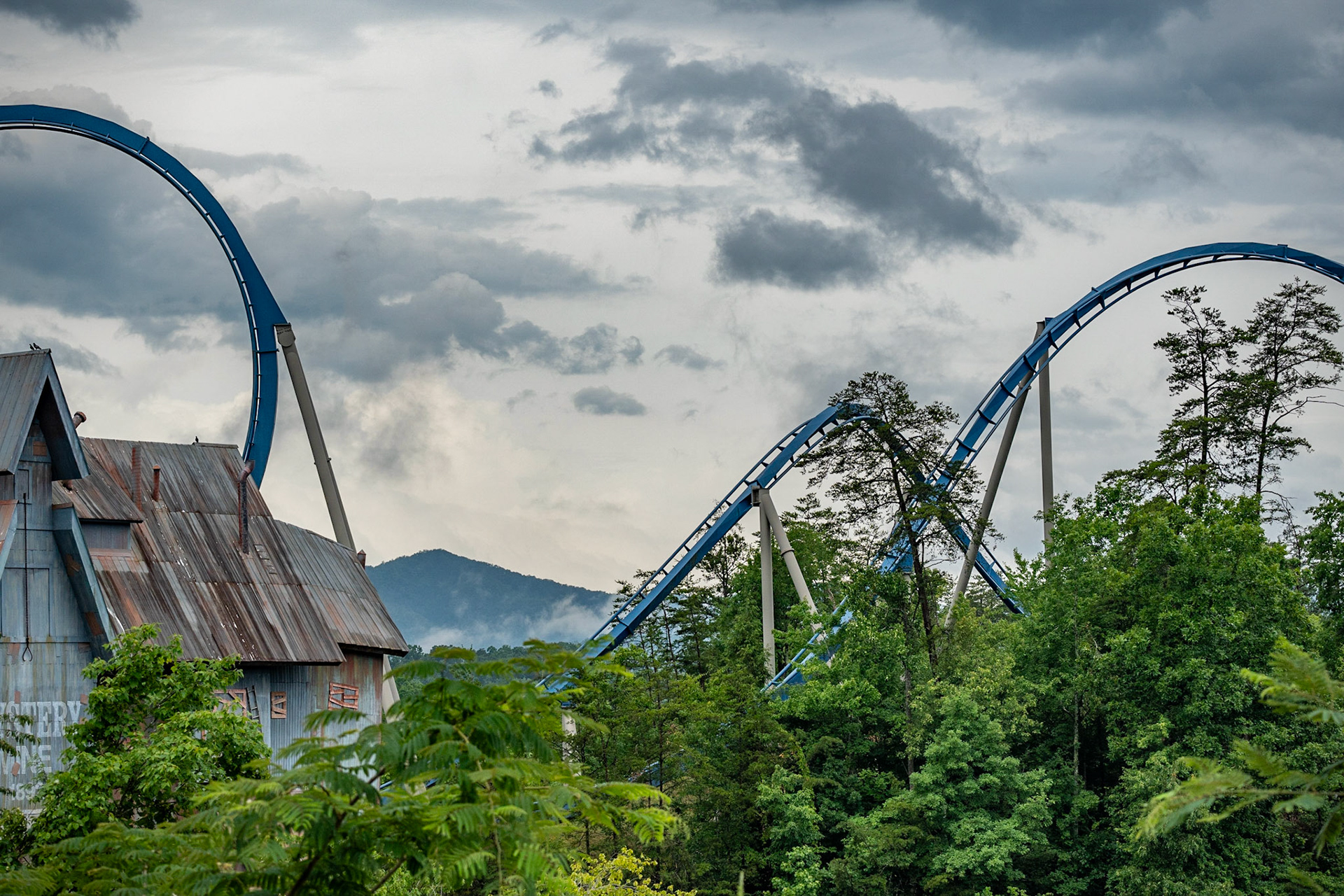 Photo by Jon Roost (www.jonroostphotos.com)