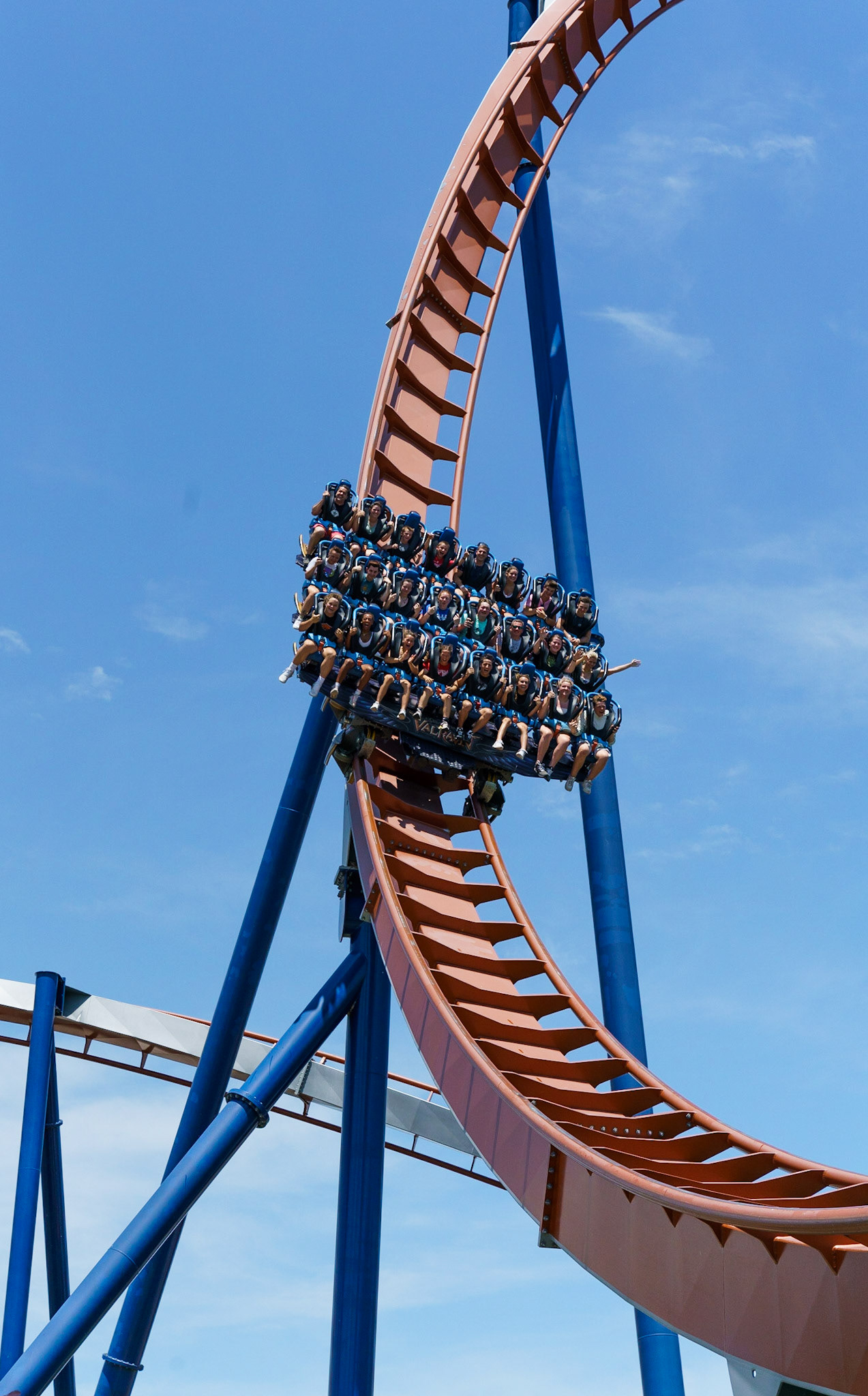 Photo by Jon Roost (www.jonroostphotos.com)