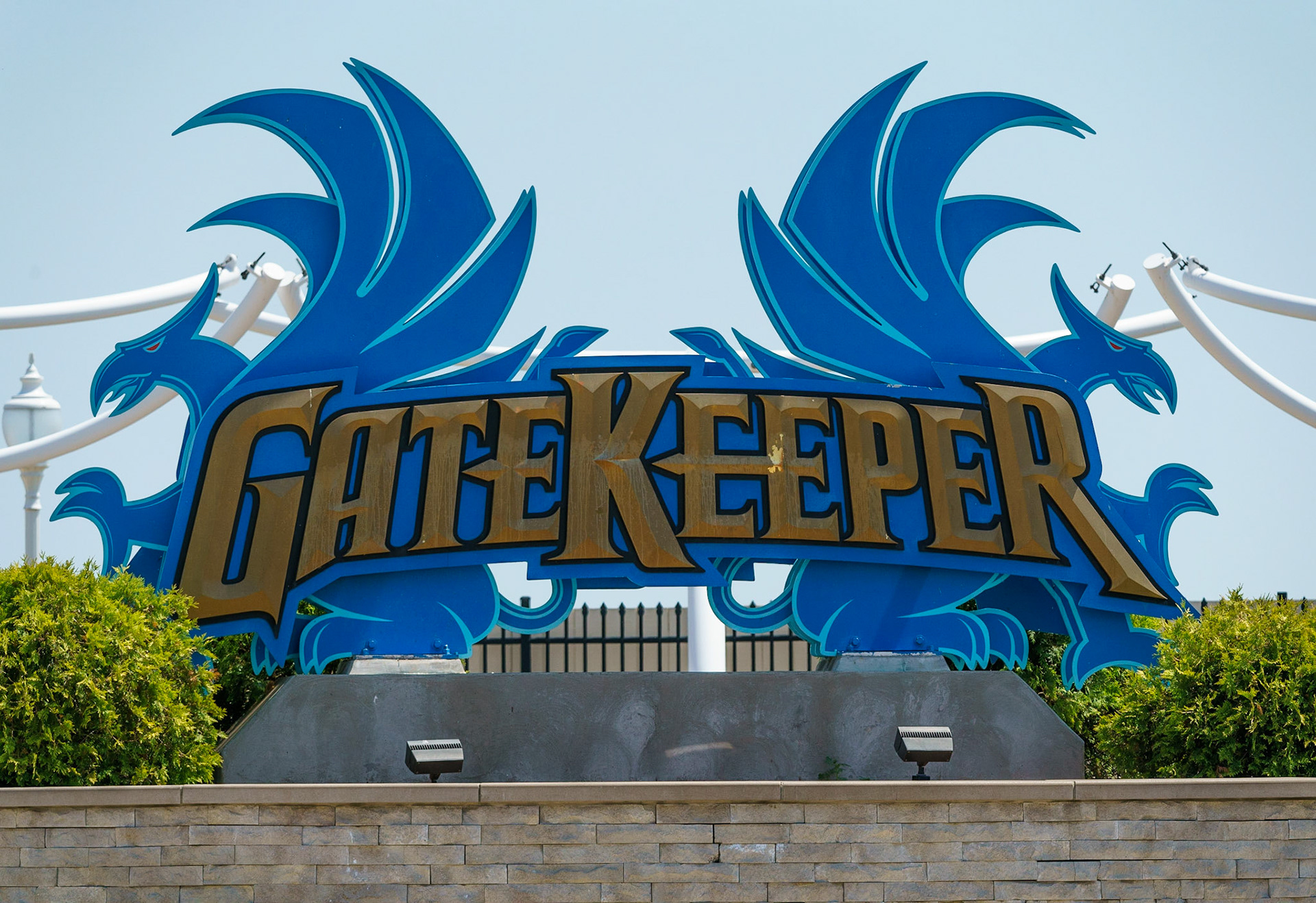 Photo by Jon Roost (www.jonroostphotos.com)