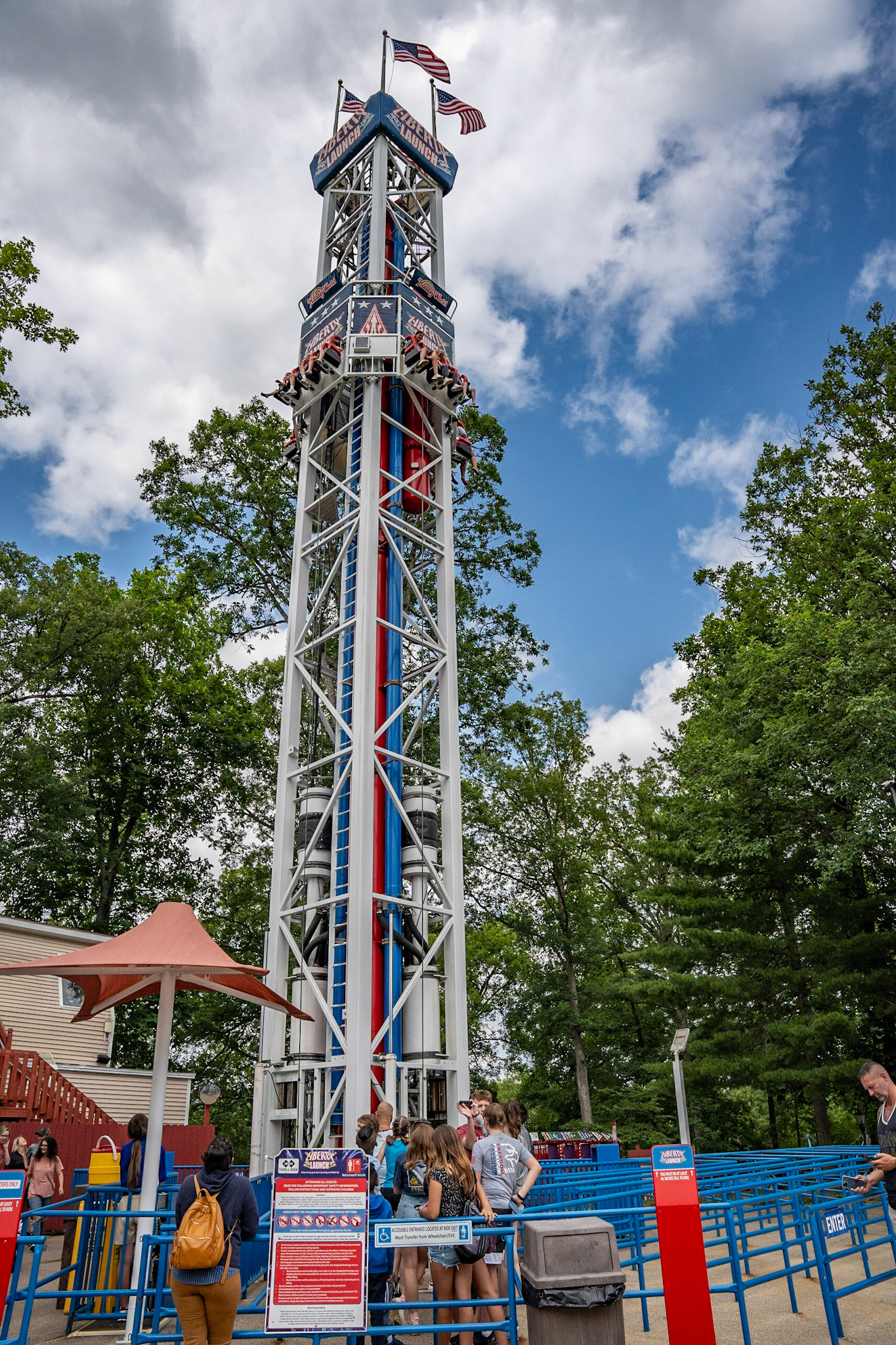 Photo by Jon Roost (www.jonroostphotos.com)