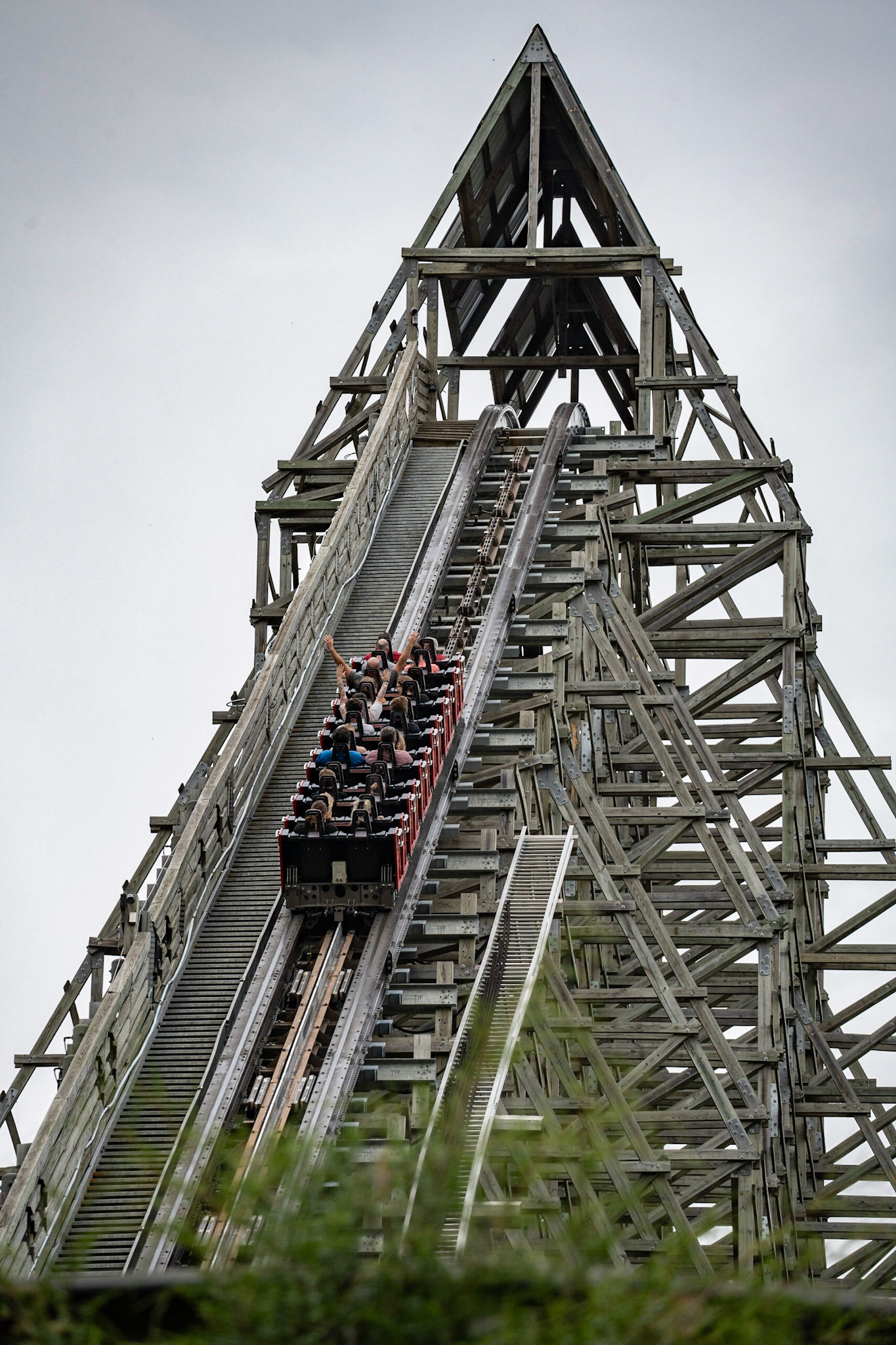 Photo by Jon Roost (www.jonroostphotos.com)