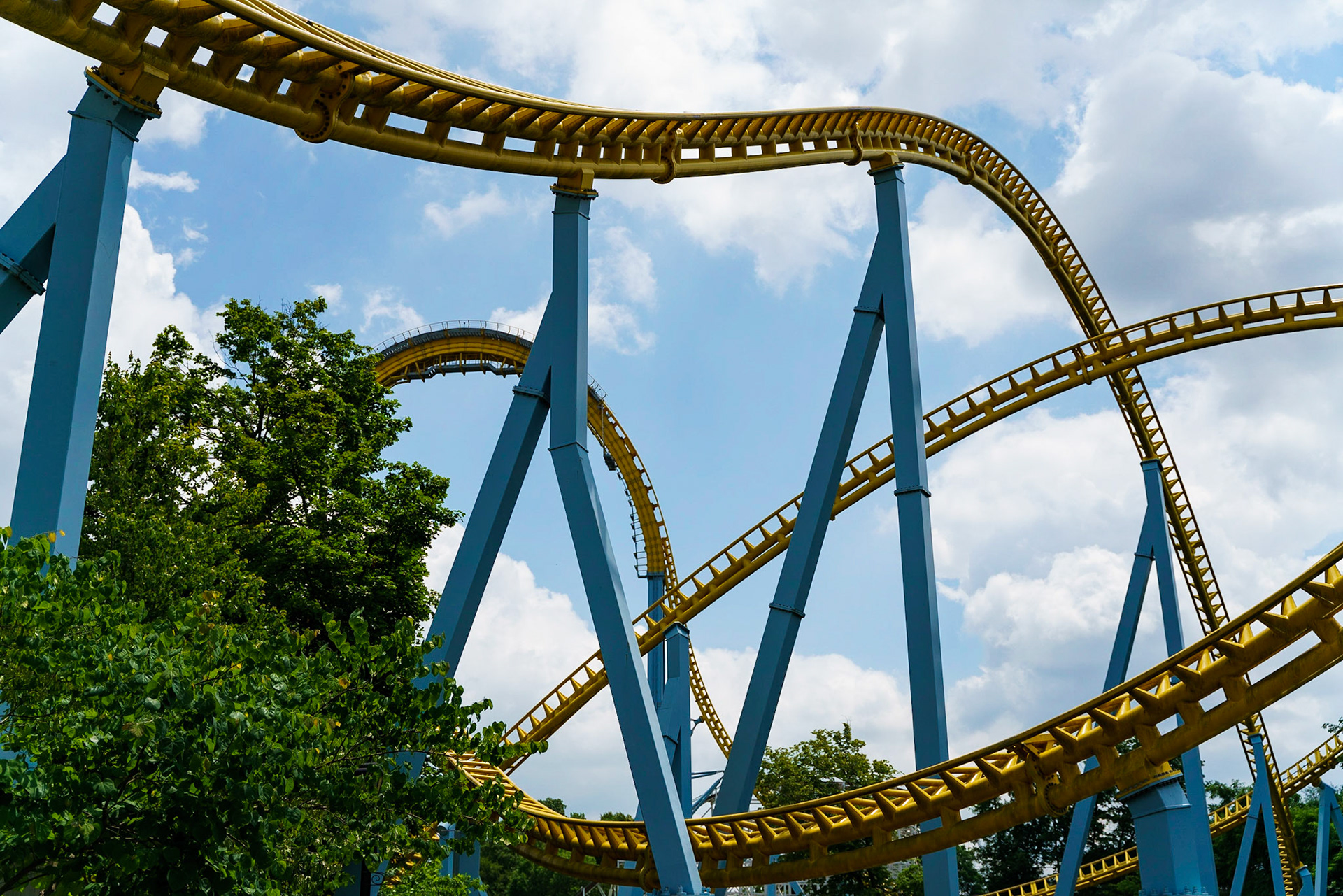 Photo by Jon Roost (www.jonroostphotos.com)