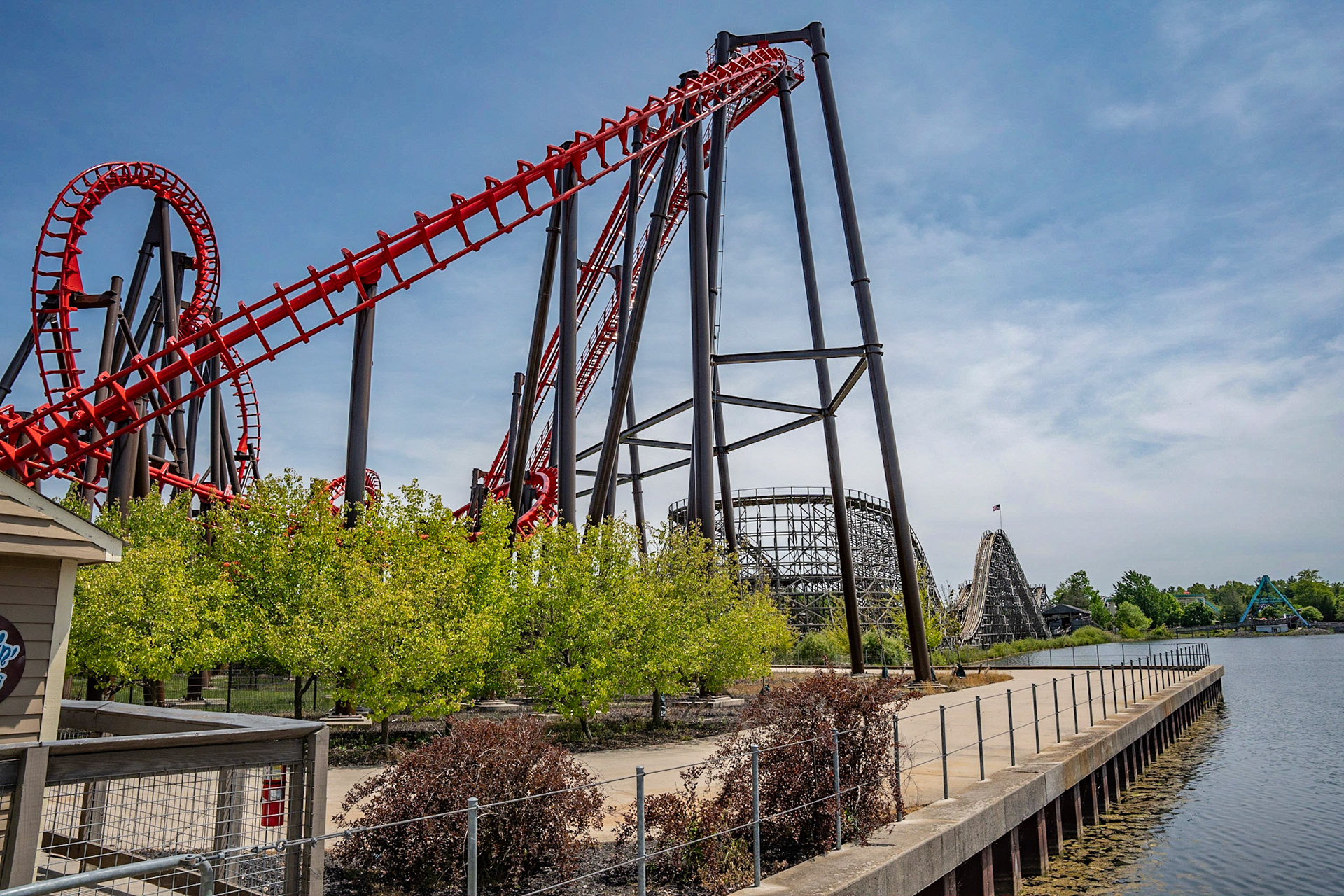 Photo by Jon Roost (www.jonroostphotos.com)