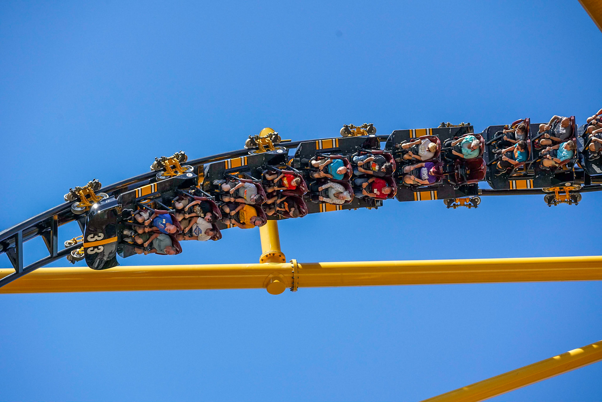 Photo by Jon Roost (www.jonroostphotos.com)