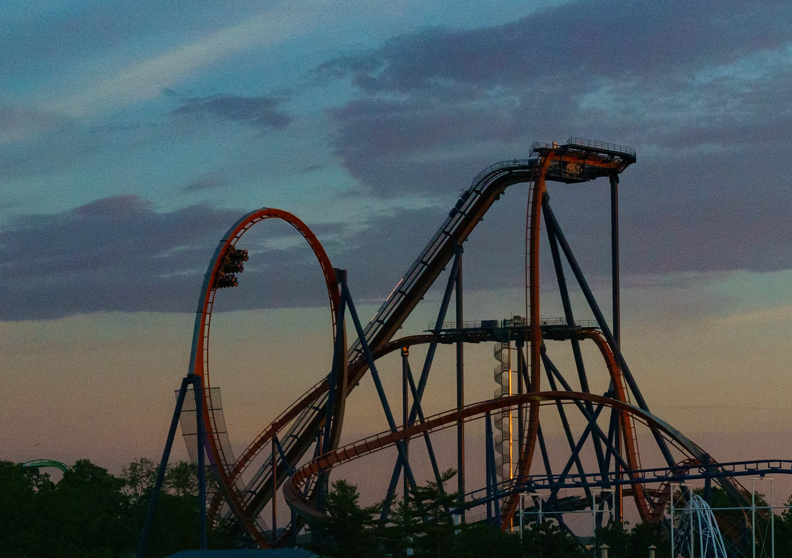 Photo by Jon Roost (www.jonroostphotos.com)