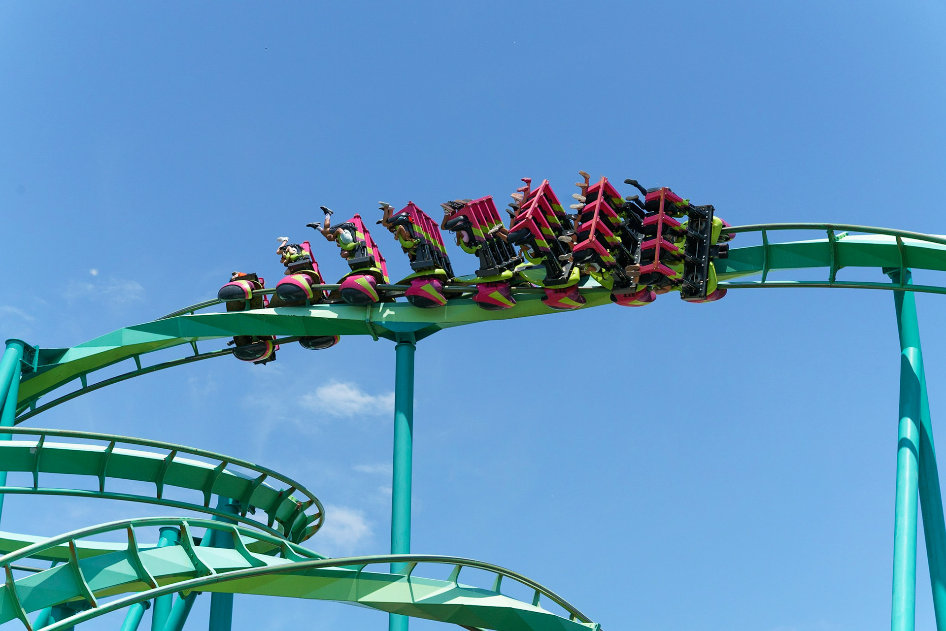 Photo by Jon Roost (www.jonroostphotos.com)