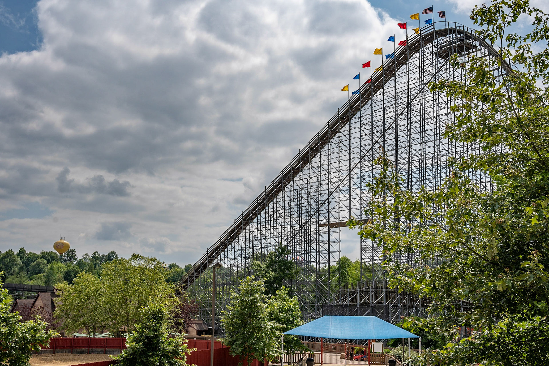 Photo by Jon Roost (www.jonroostphotos.com)