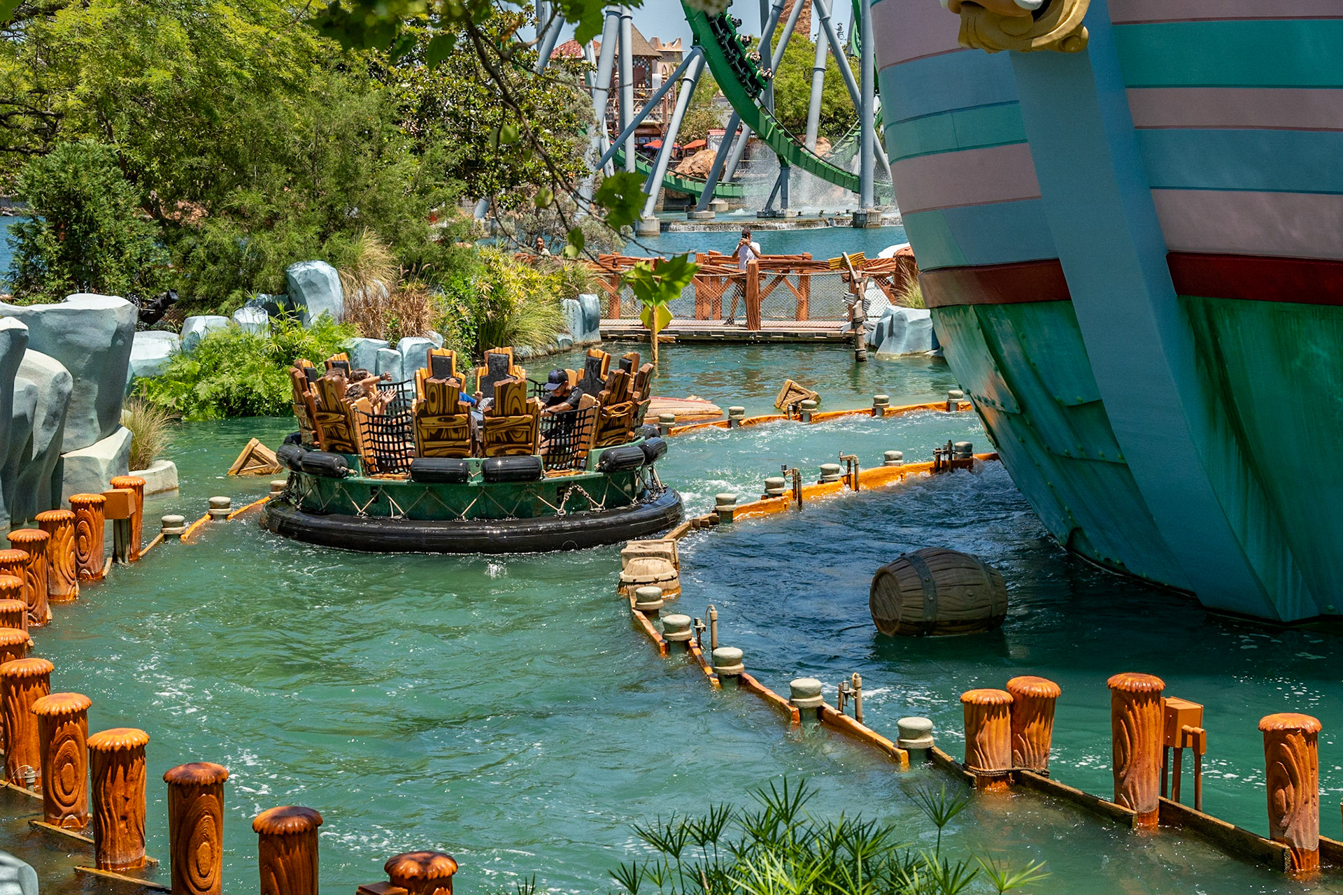 Photo by Jon Roost (www.jonroostphotos.com)