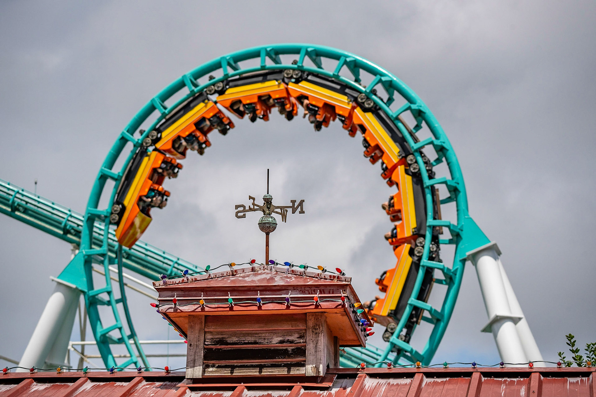 Photo by Jon Roost (www.jonroostphotos.com)