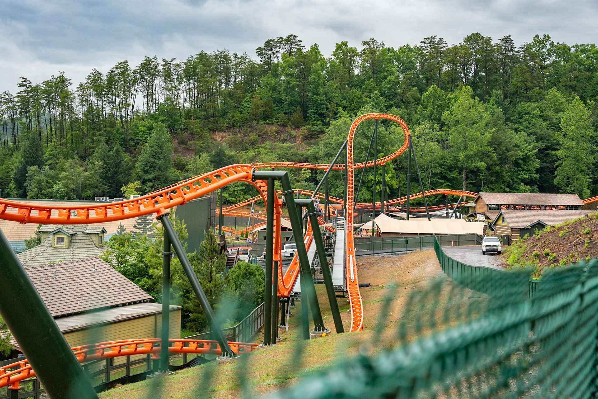 Photo by Jon Roost (www.jonroostphotos.com)