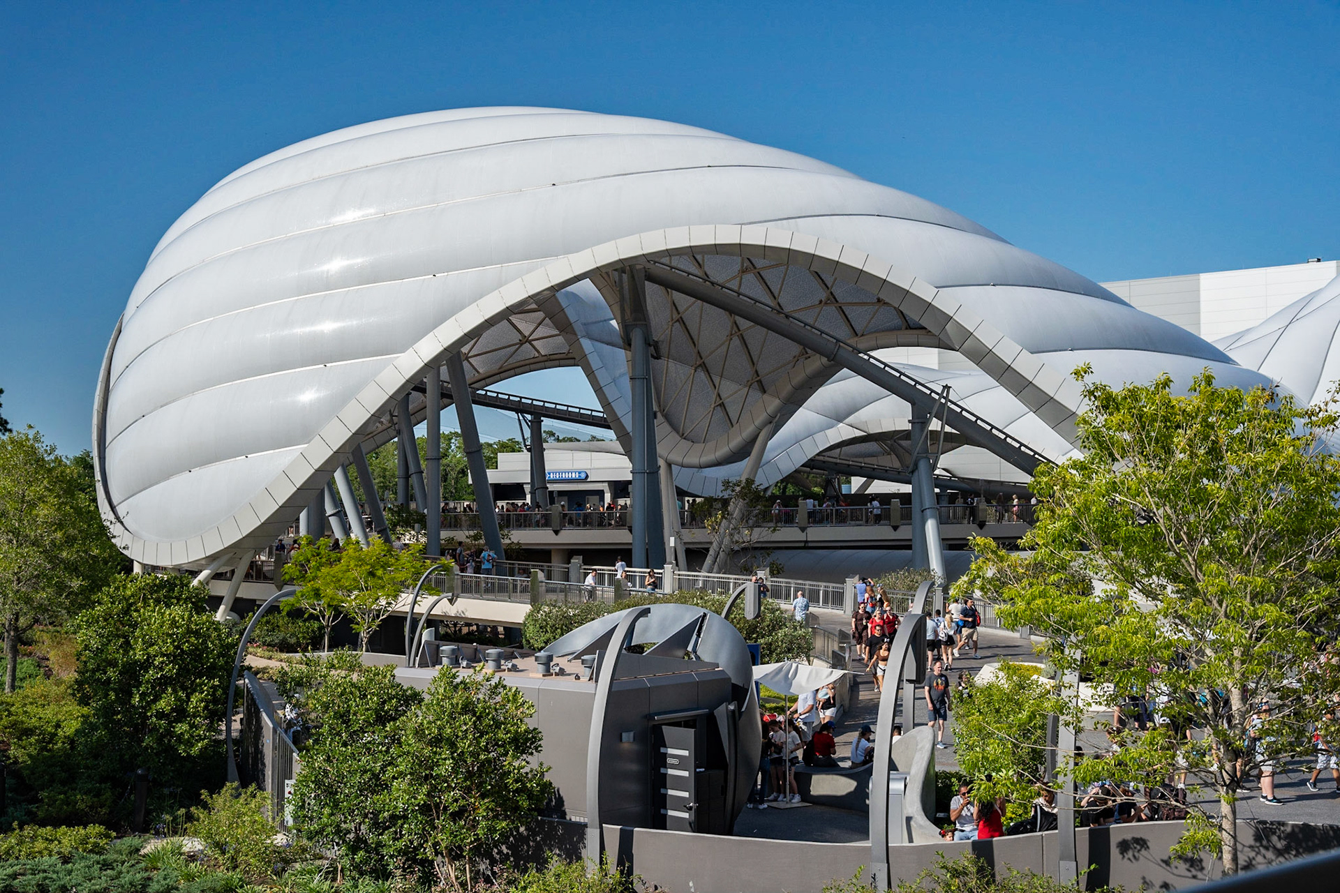 Photo by Jon Roost (www.jonroostphotos.com)