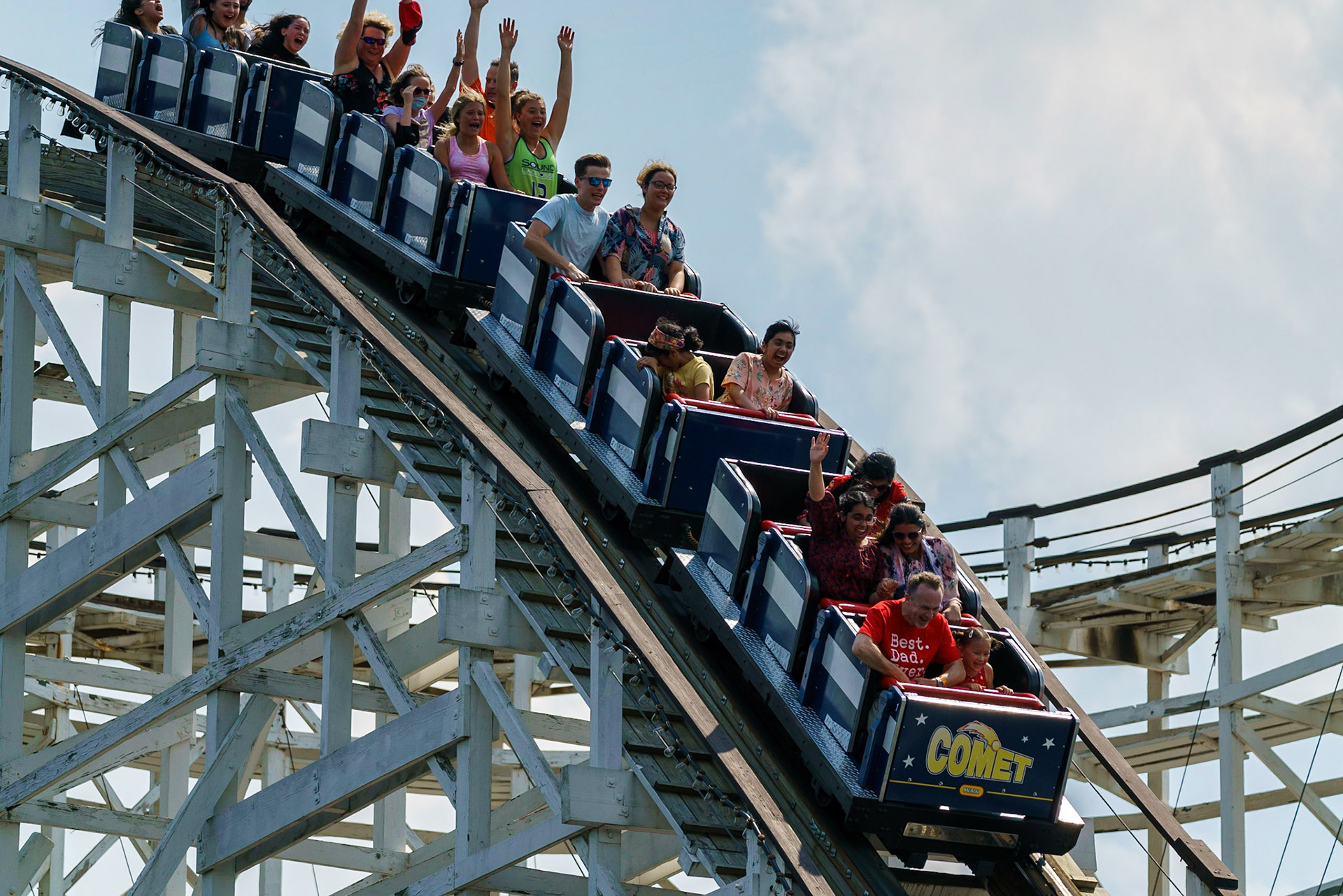 Photo by Jon Roost (www.jonroostphotos.com)