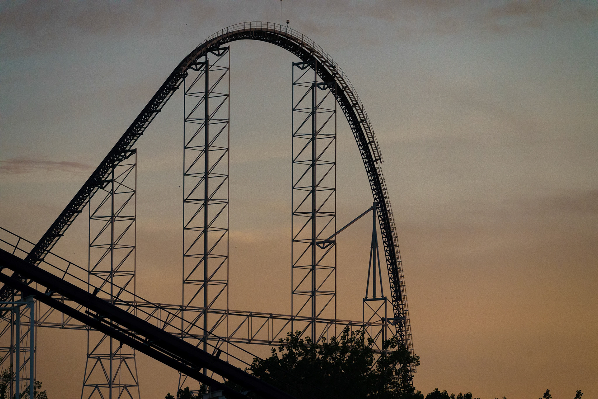 Photo by Jon Roost (www.jonroostphotos.com)