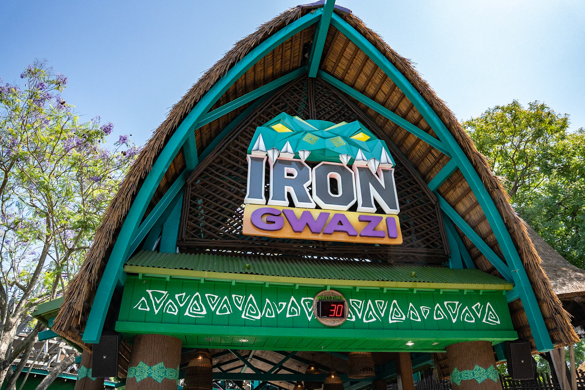 Photo by Jon Roost (www.jonroostphotos.com)