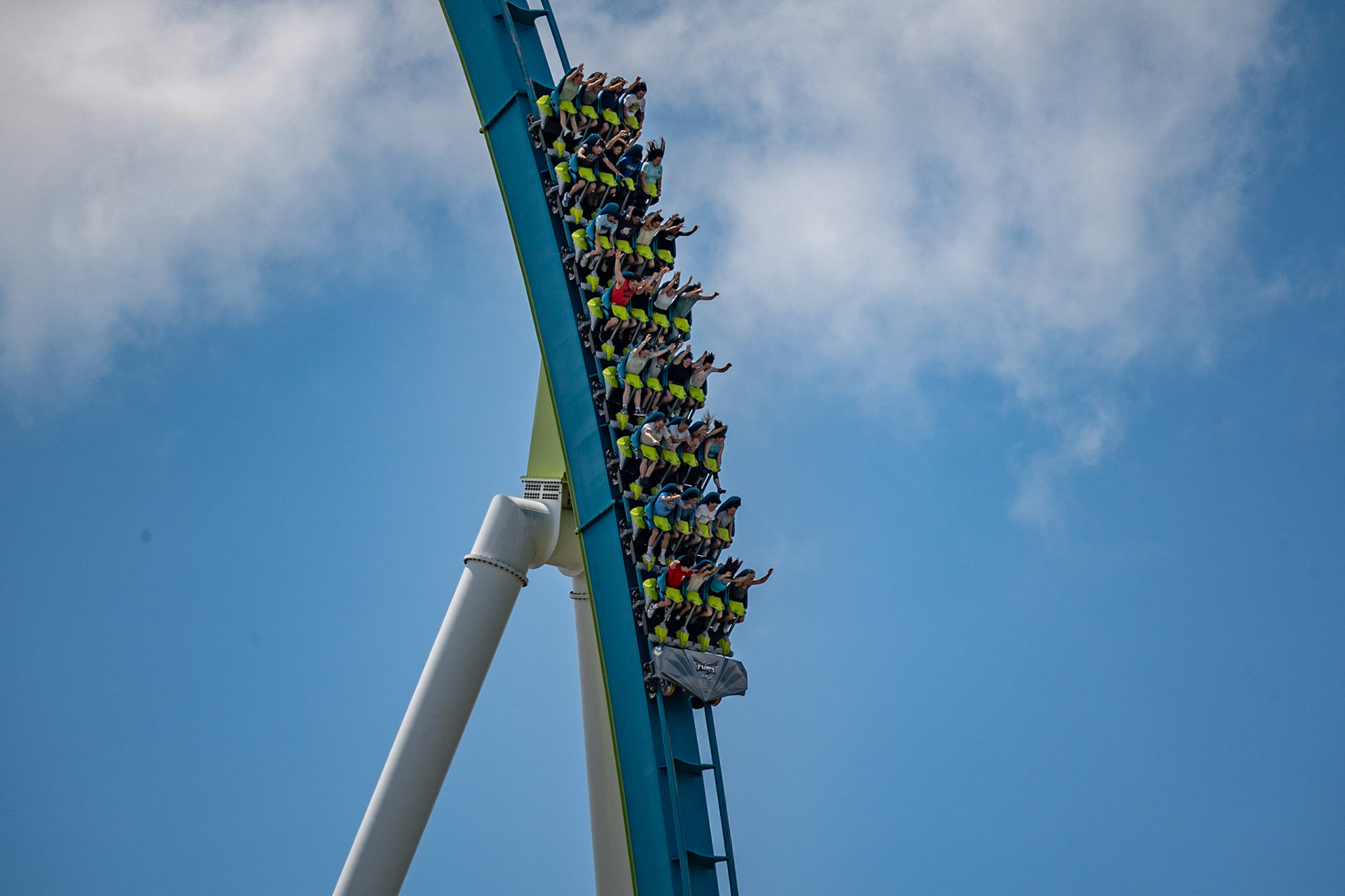 Photo by Jon Roost (www.jonroostphotos.com)