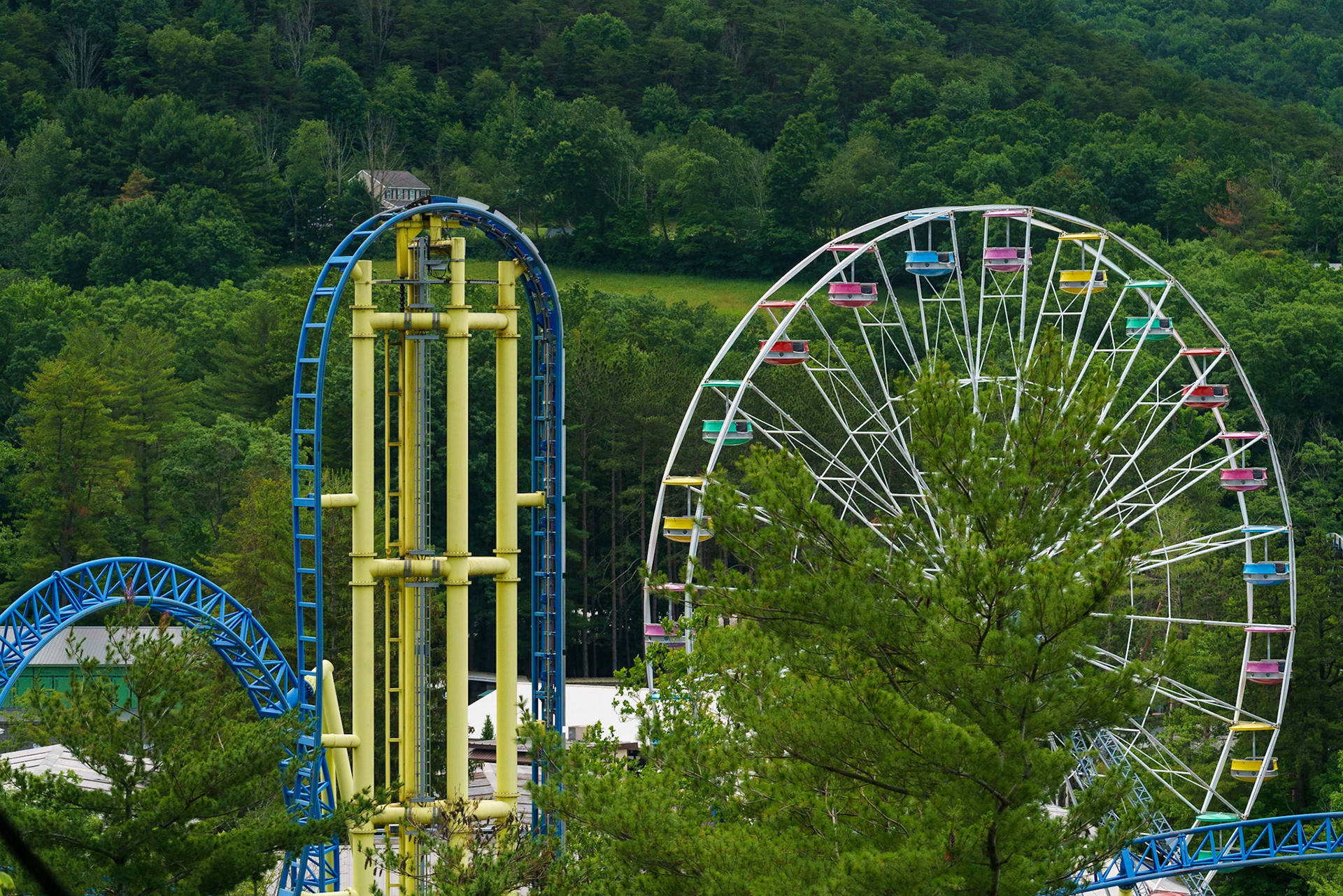 Photo by Jon Roost (www.jonroostphotos.com)