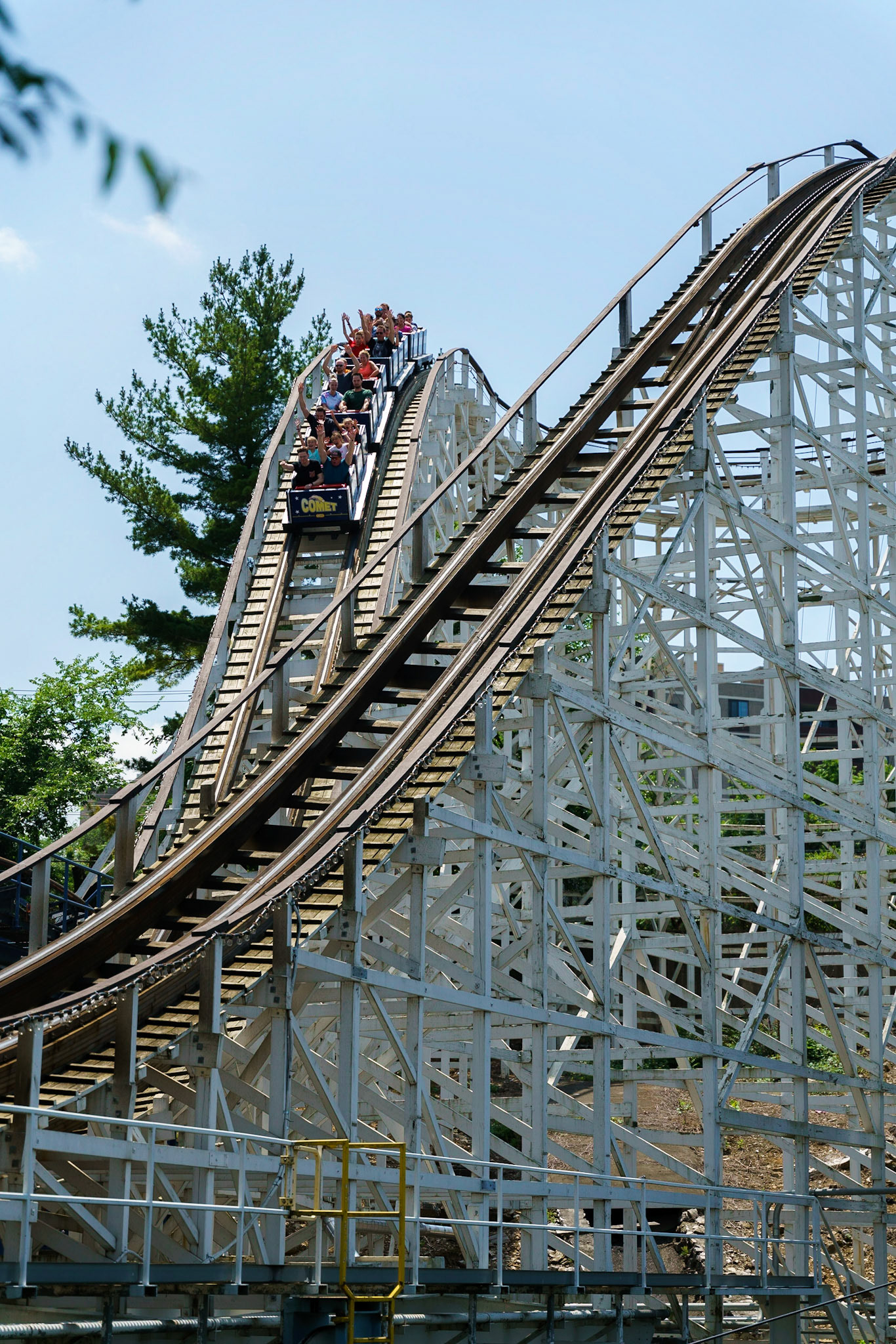 Photo by Jon Roost (www.jonroostphotos.com)