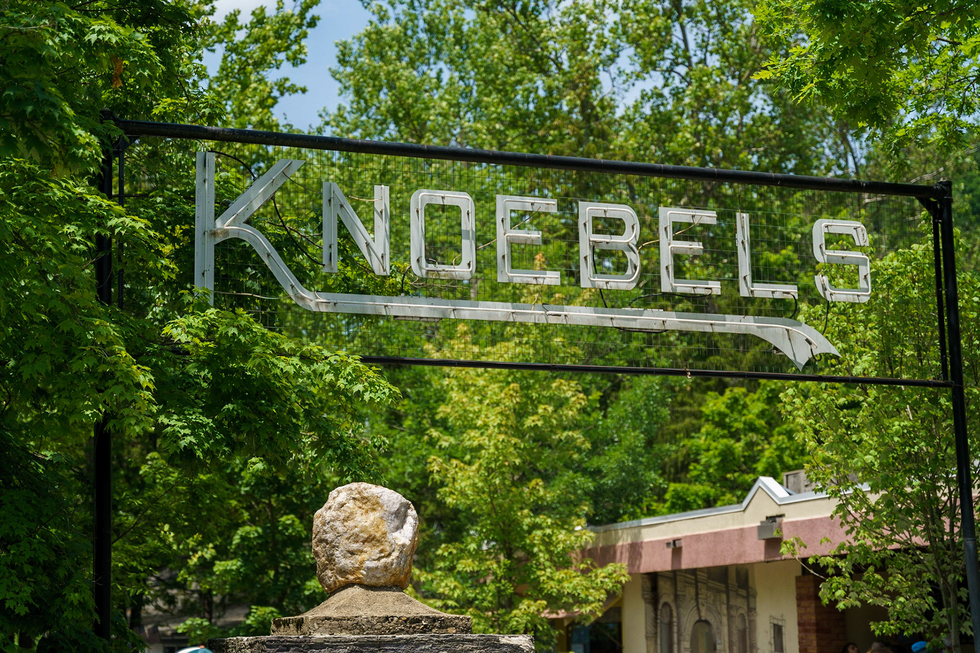 Photo by Jon Roost (www.jonroostphotos.com)