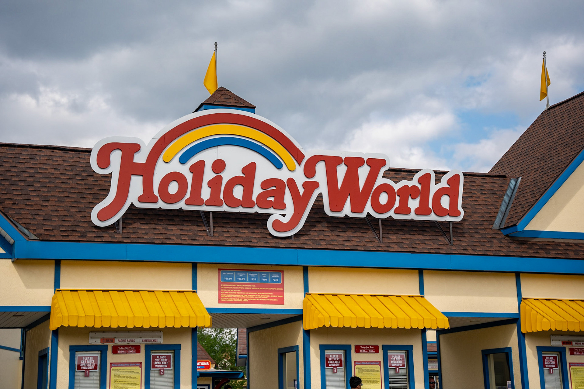 Photo by Jon Roost (www.jonroostphotos.com)