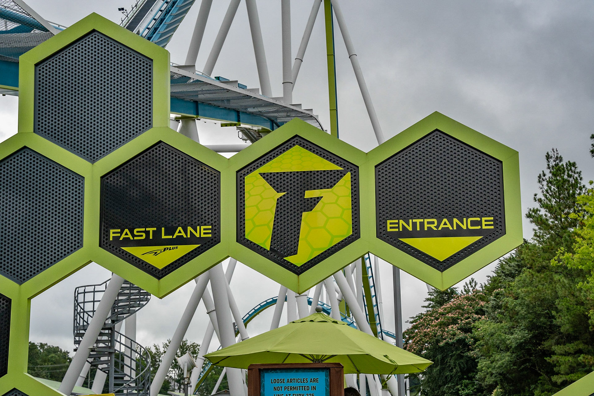 Photo by Jon Roost (www.jonroostphotos.com)