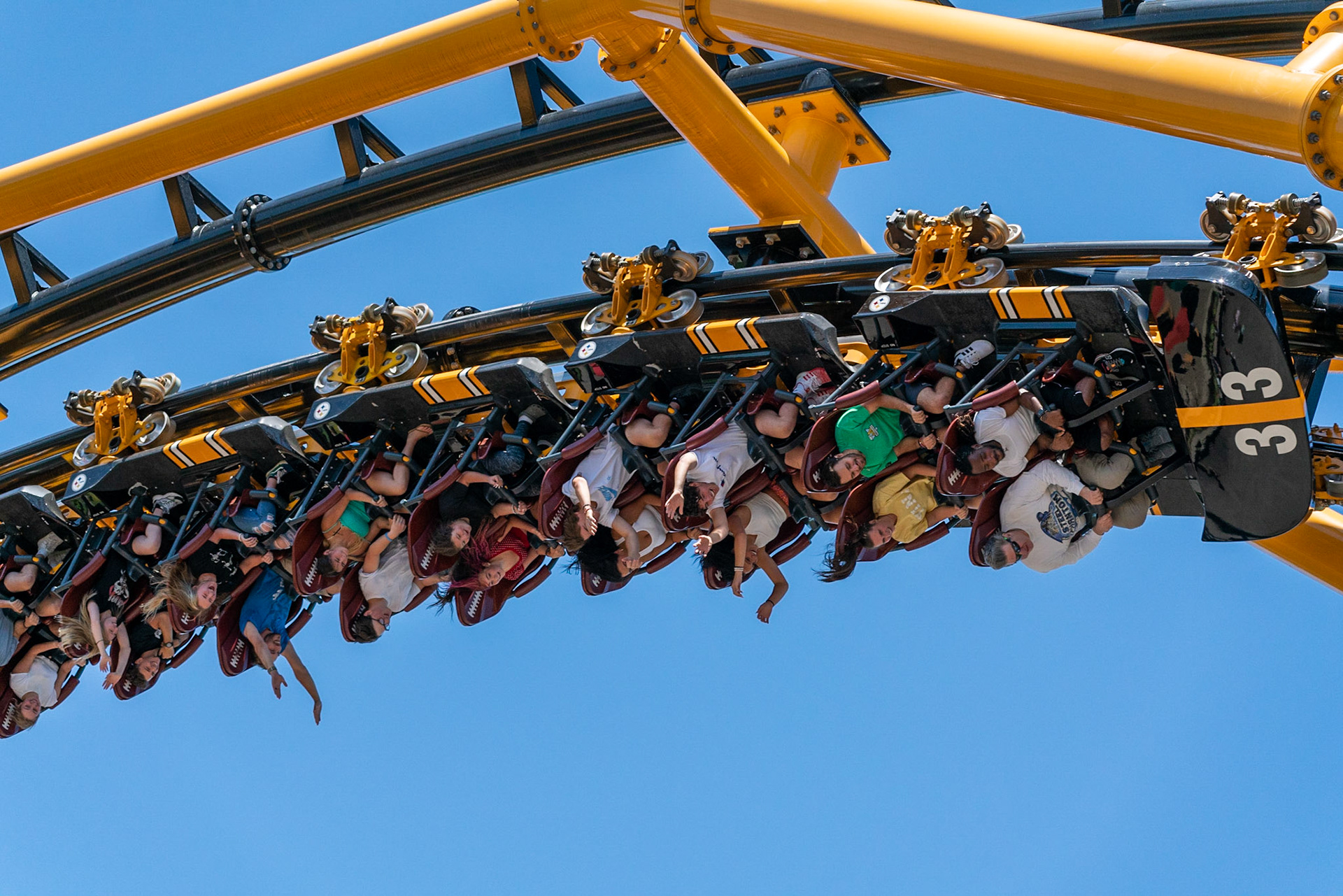 Photo by Jon Roost (www.jonroostphotos.com)