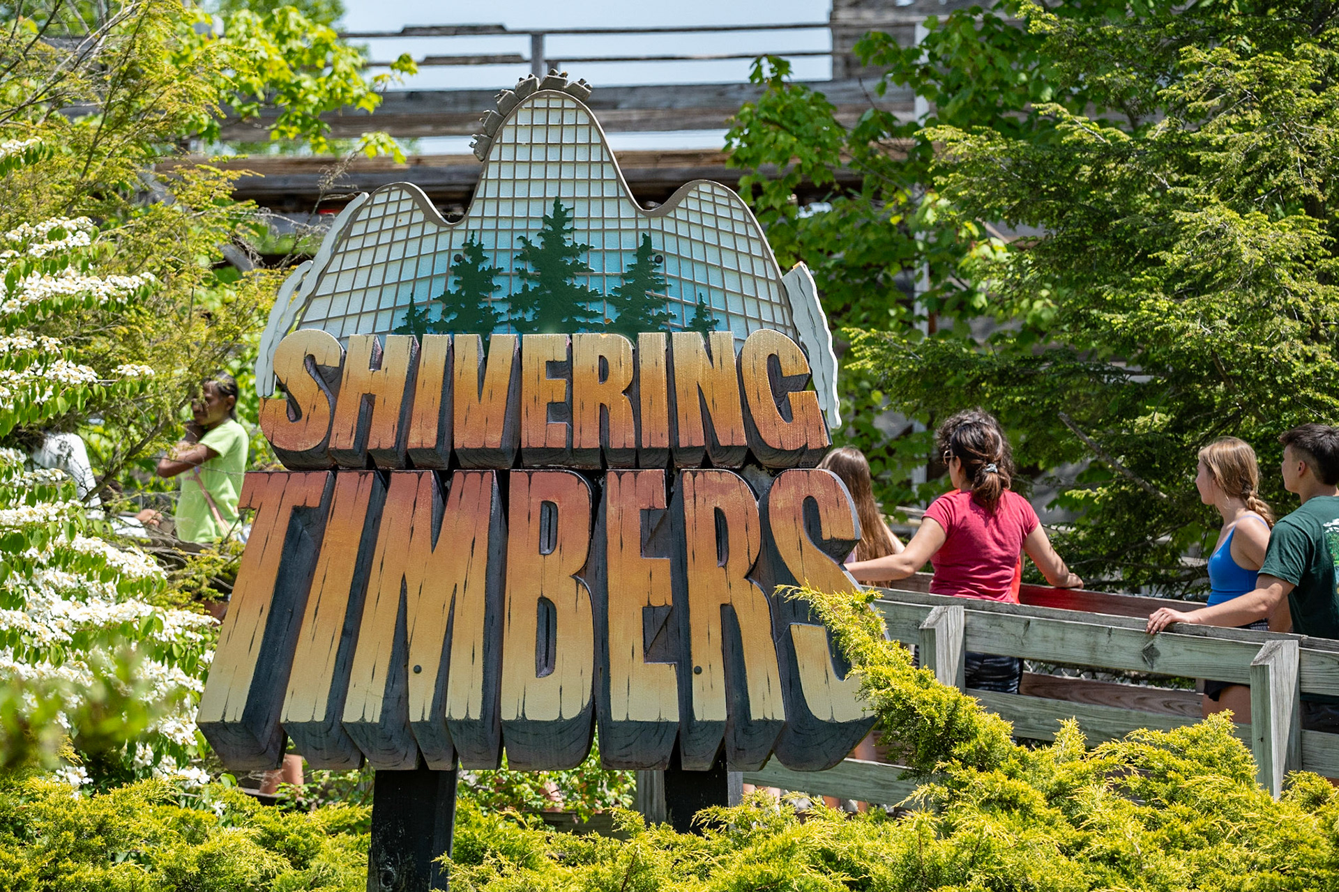 Photo by Jon Roost (www.jonroostphotos.com)