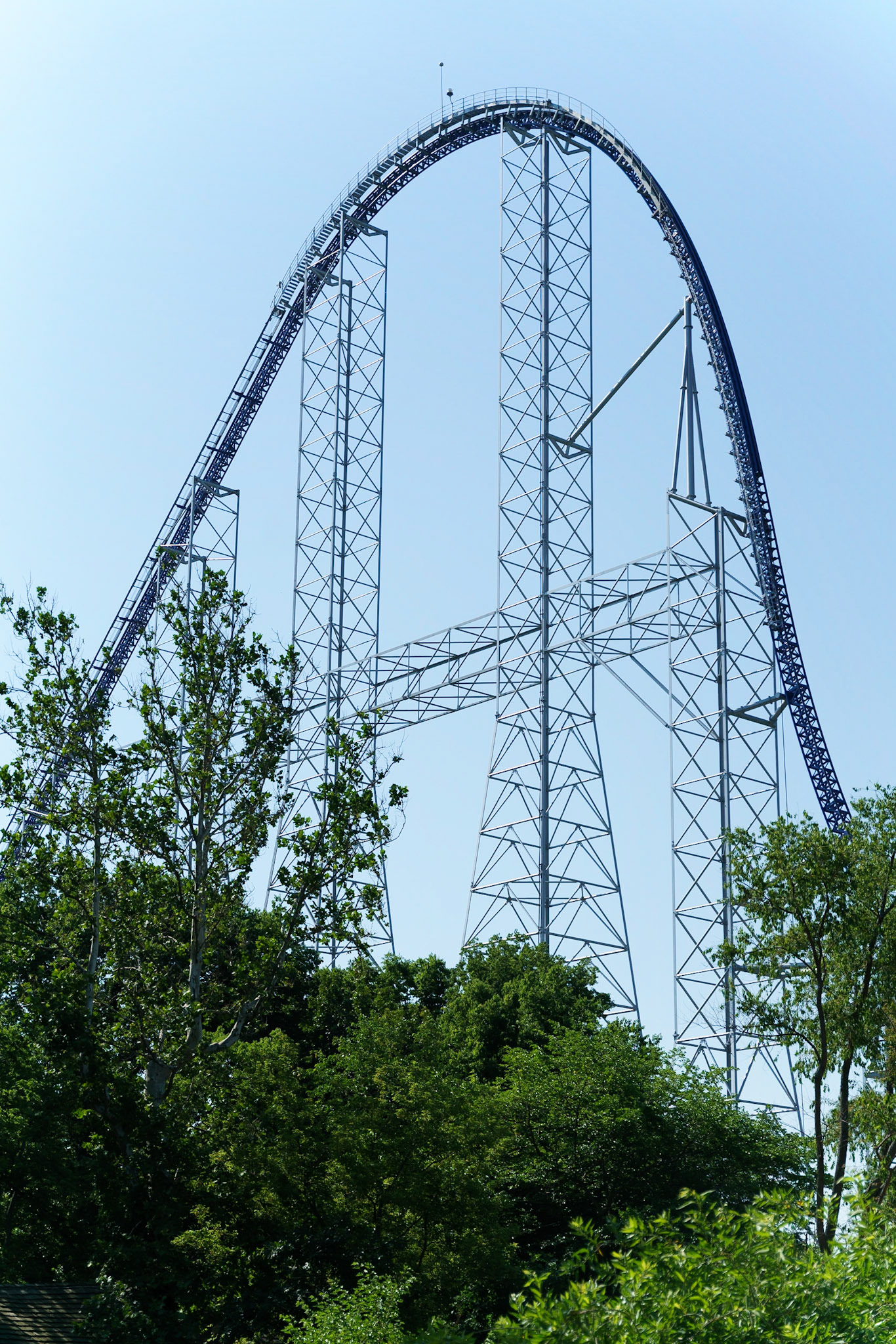 Photo by Jon Roost (www.jonroostphotos.com)