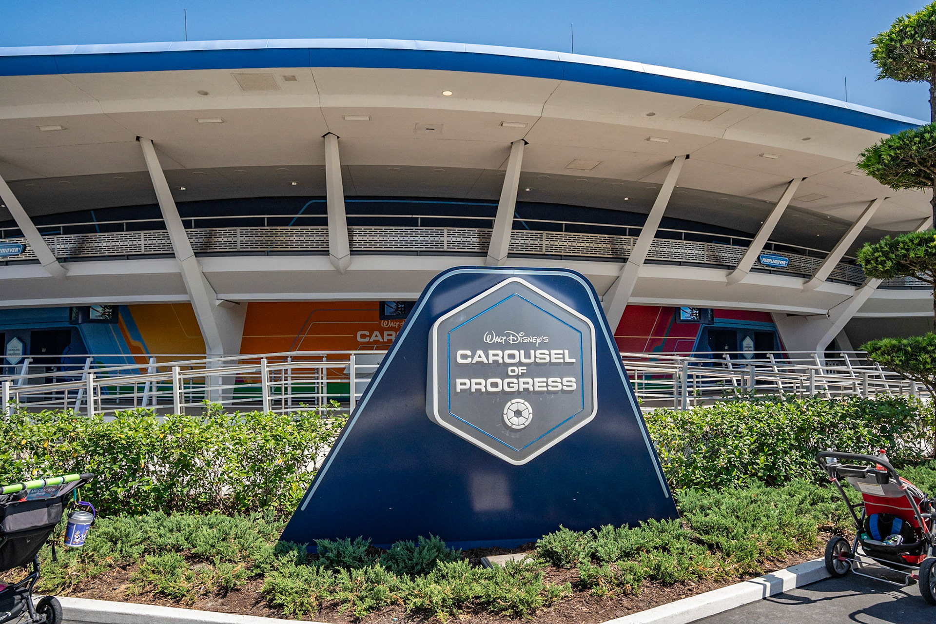 Photo by Jon Roost (www.jonroostphotos.com)