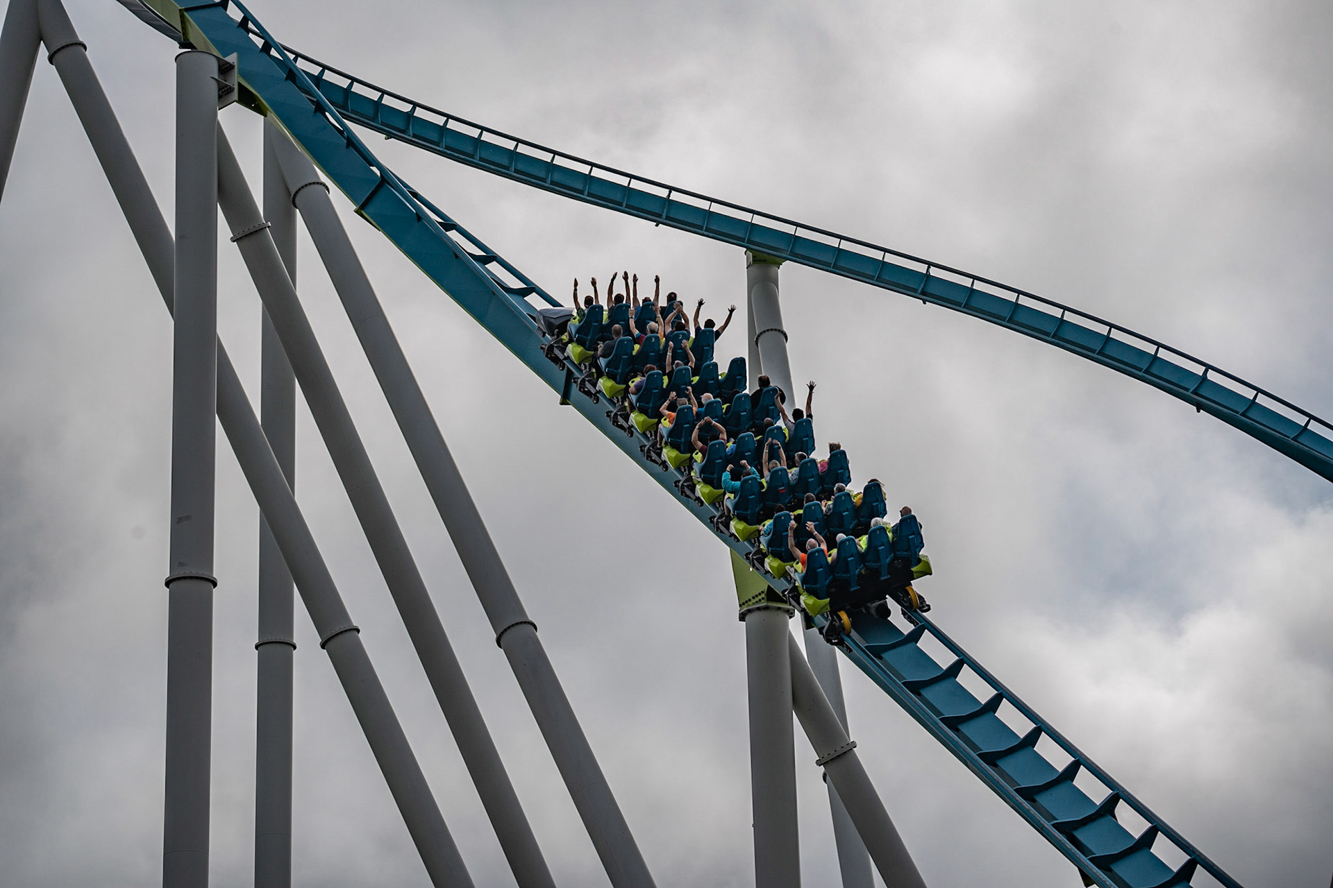 Photo by Jon Roost (www.jonroostphotos.com)