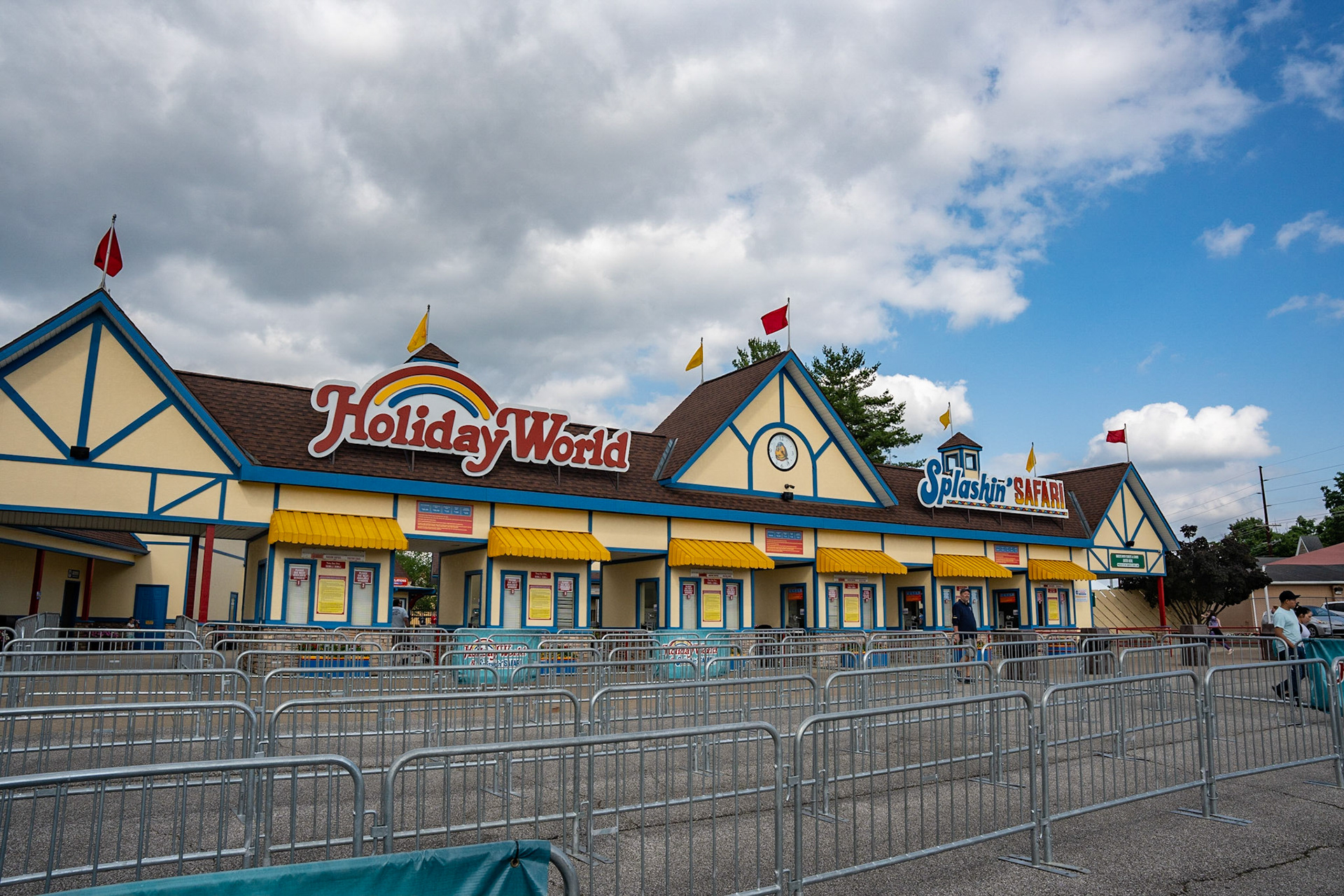 Photo by Jon Roost (www.jonroostphotos.com)