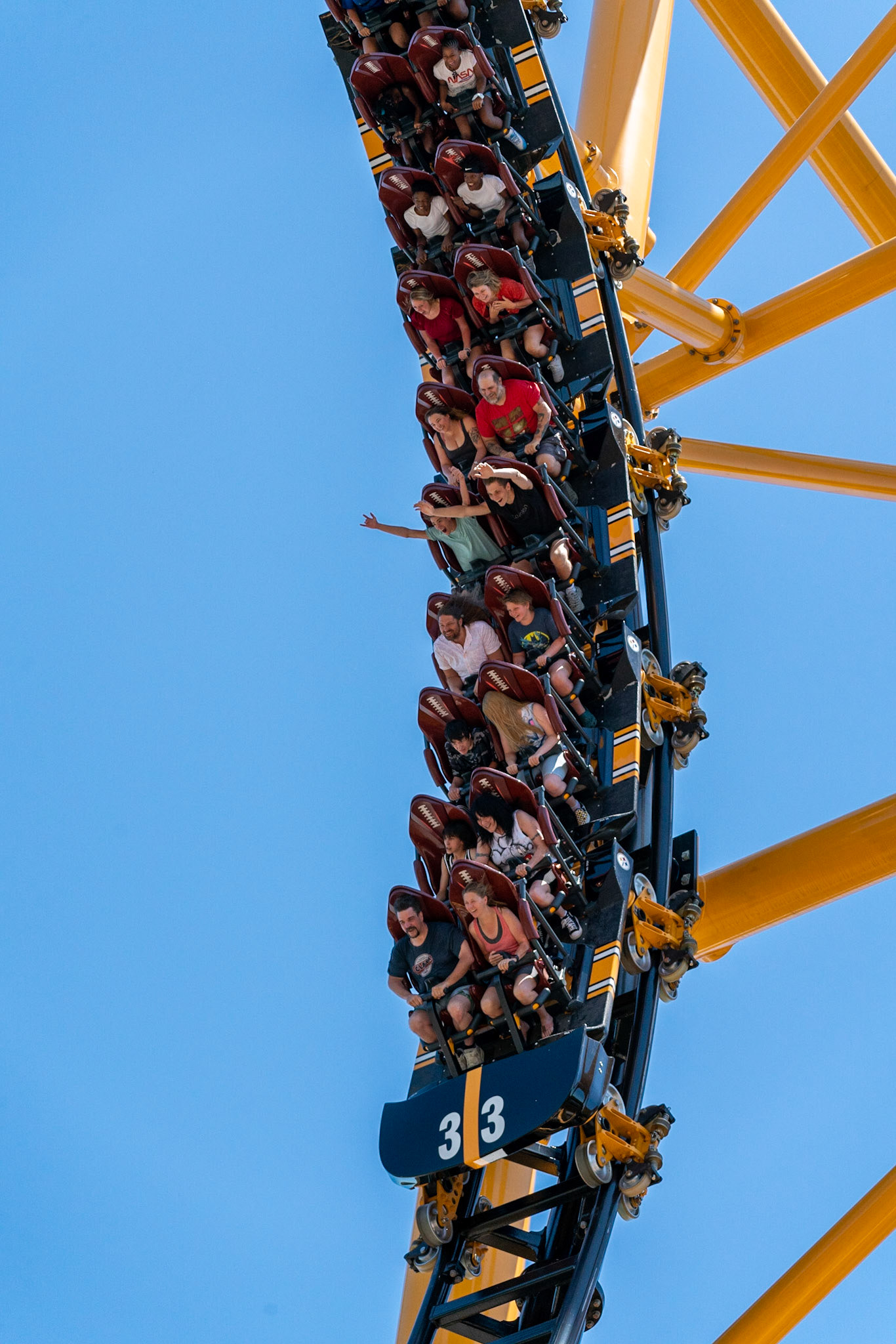 Photo by Jon Roost (www.jonroostphotos.com)