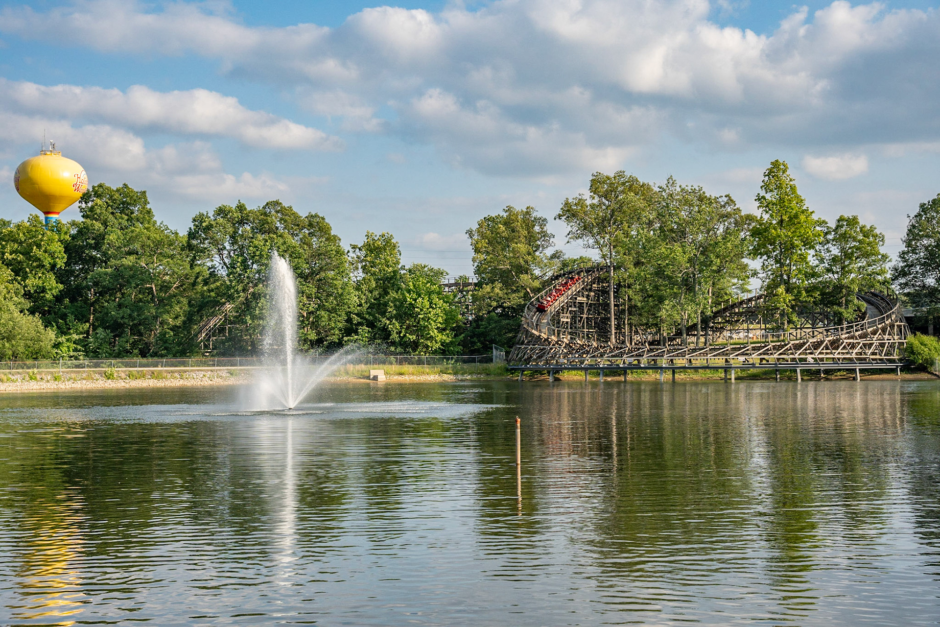 Photo by Jon Roost (www.jonroostphotos.com)