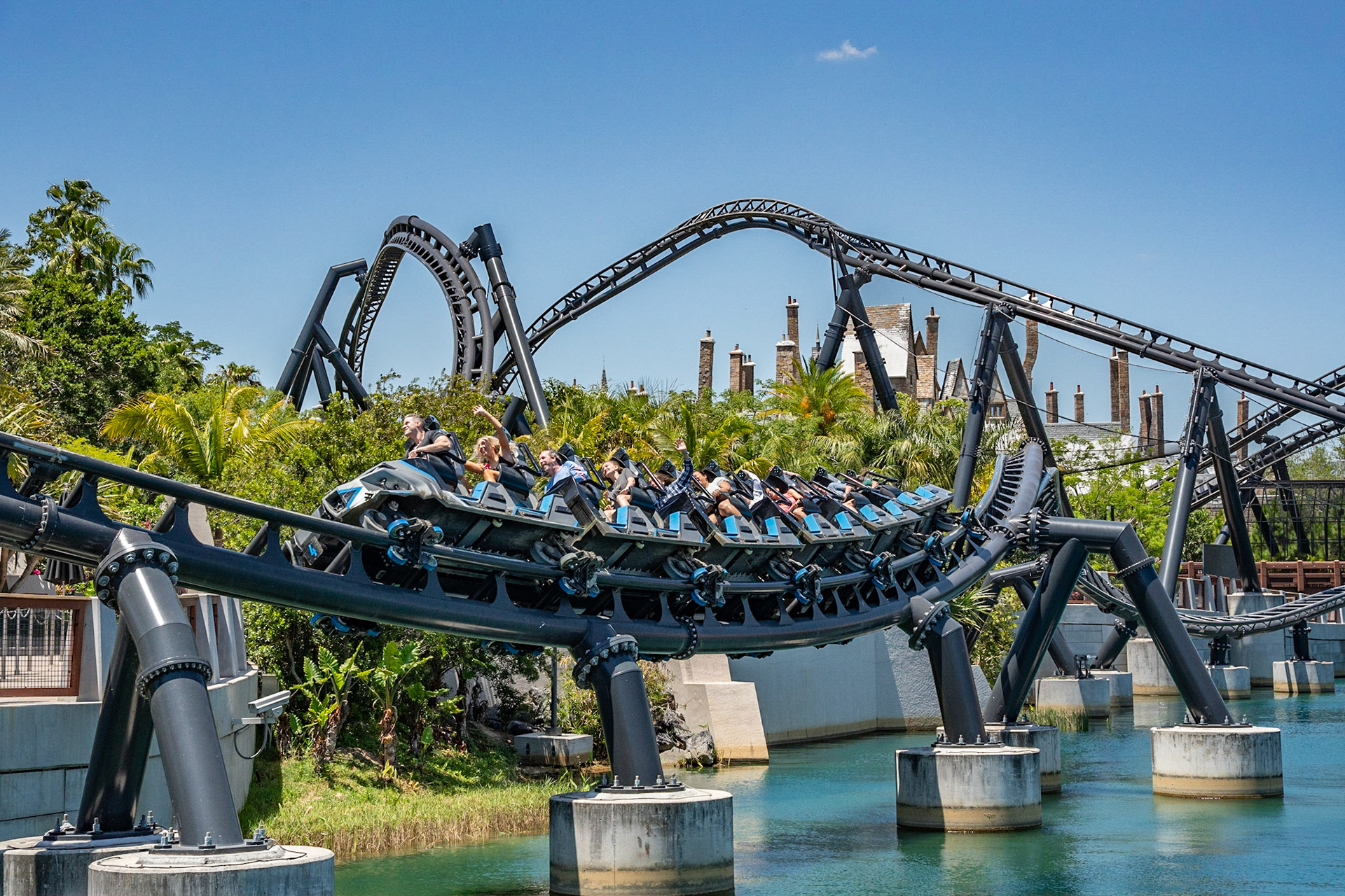 Photo by Jon Roost (www.jonroostphotos.com)