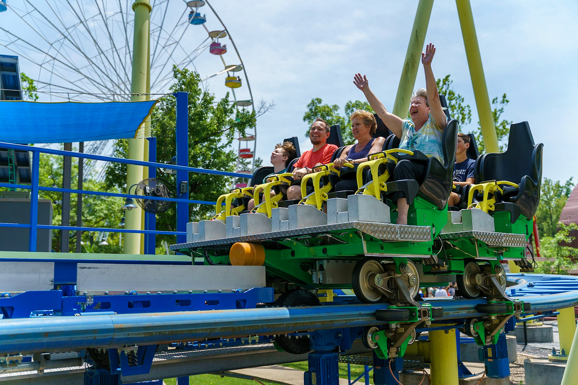 Photo by Jon Roost (www.jonroostphotos.com)