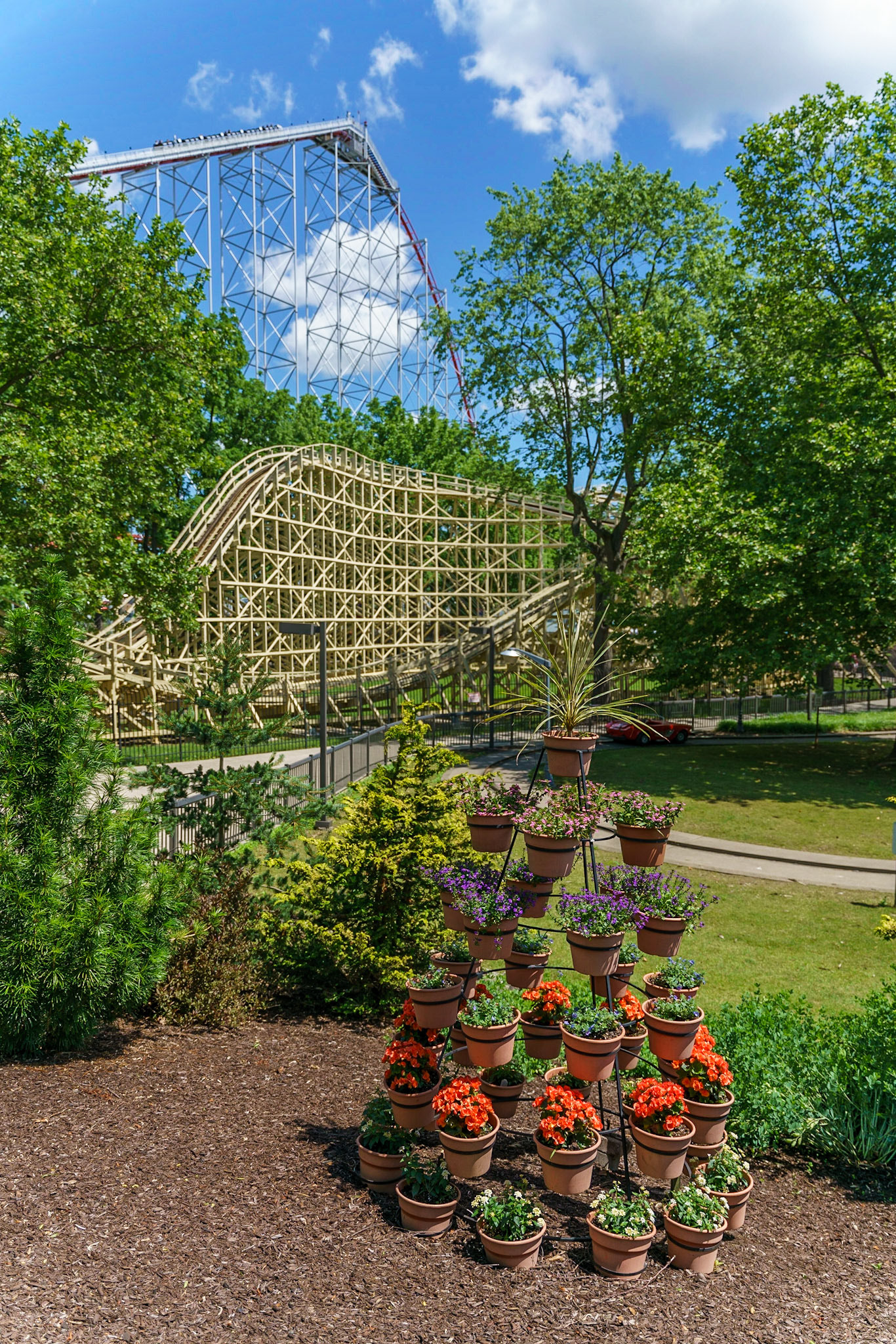 Photo by Jon Roost (www.jonroostphotos.com)