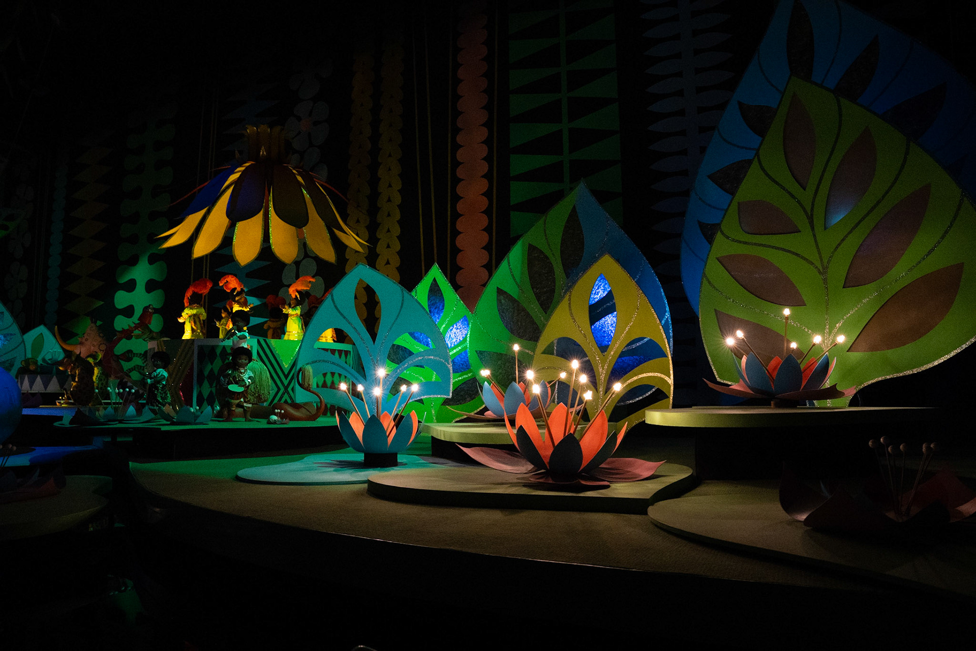 Photo by Jon Roost (www.jonroostphotos.com)